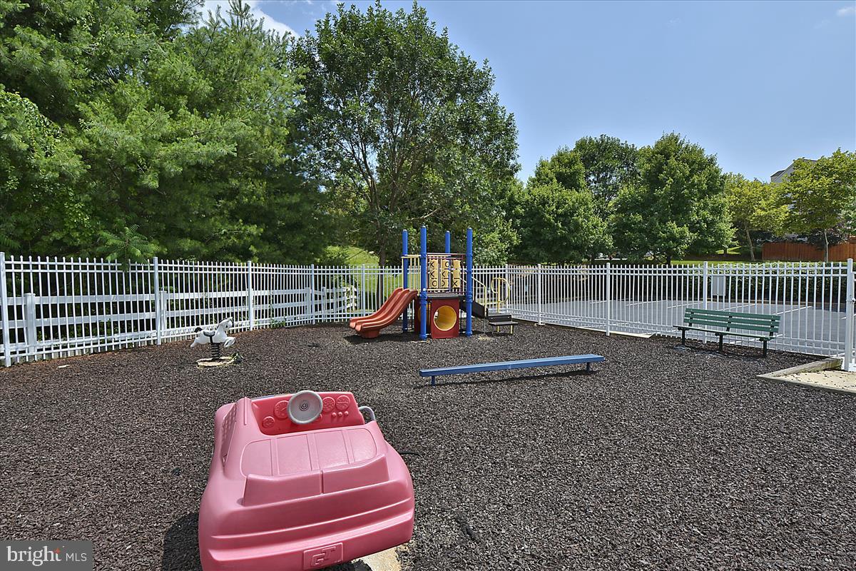 OWINGS MILLS - Residential