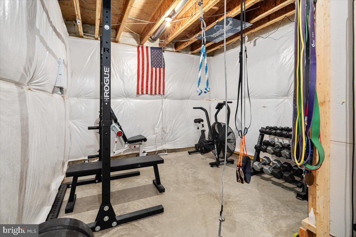 HILLS OF AQUIA - Residential