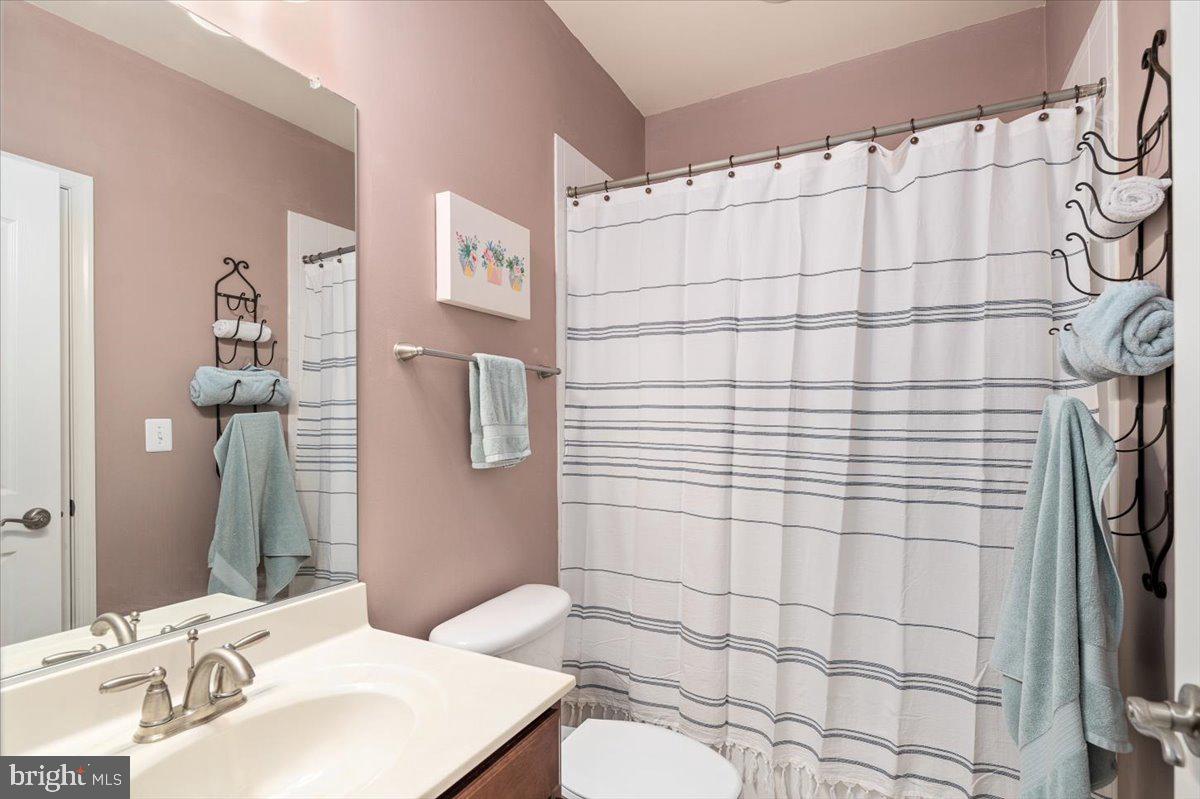 HILLS OF AQUIA - Residential