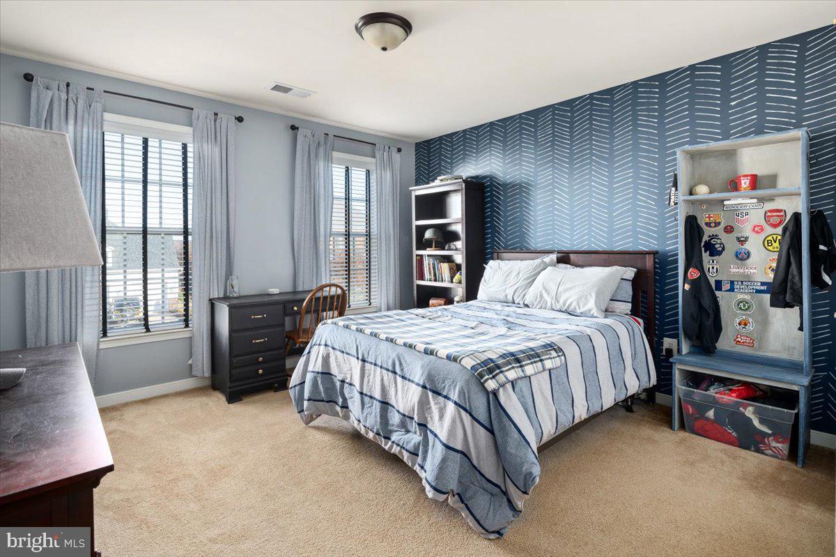 HILLS OF AQUIA - Residential