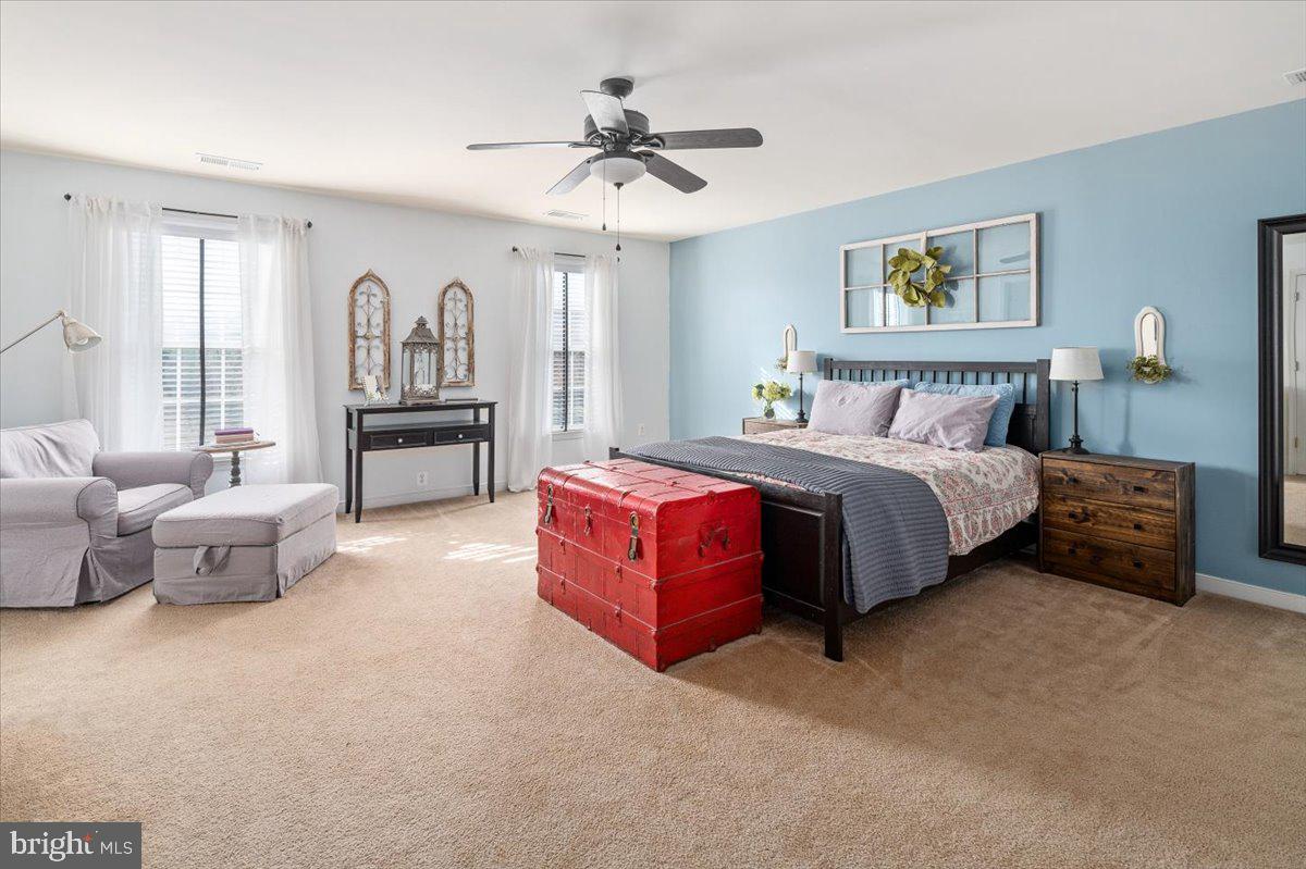 HILLS OF AQUIA - Residential