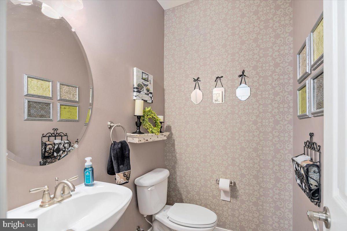 HILLS OF AQUIA - Residential