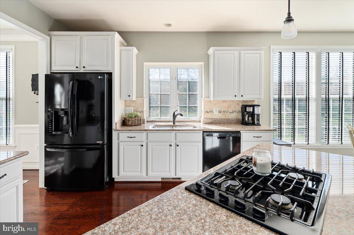 HILLS OF AQUIA - Residential