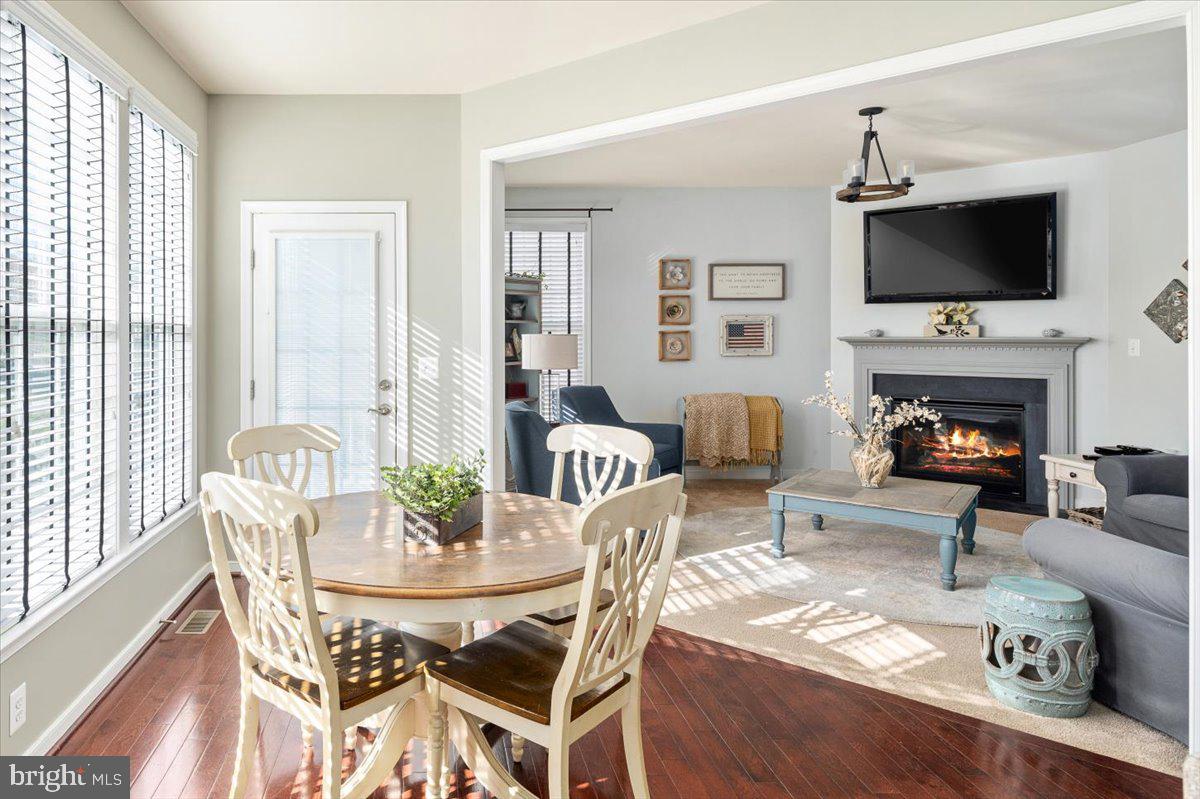 HILLS OF AQUIA - Residential