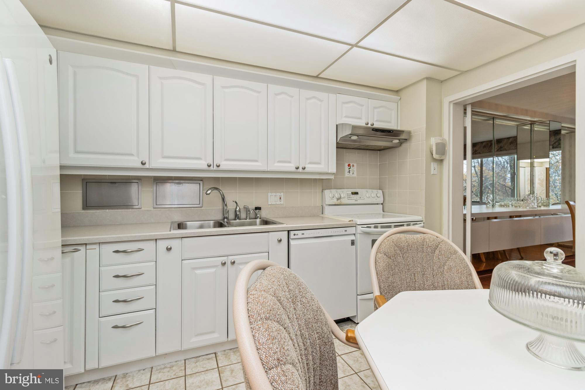 UPPER PARK HEIGHTS - Residential