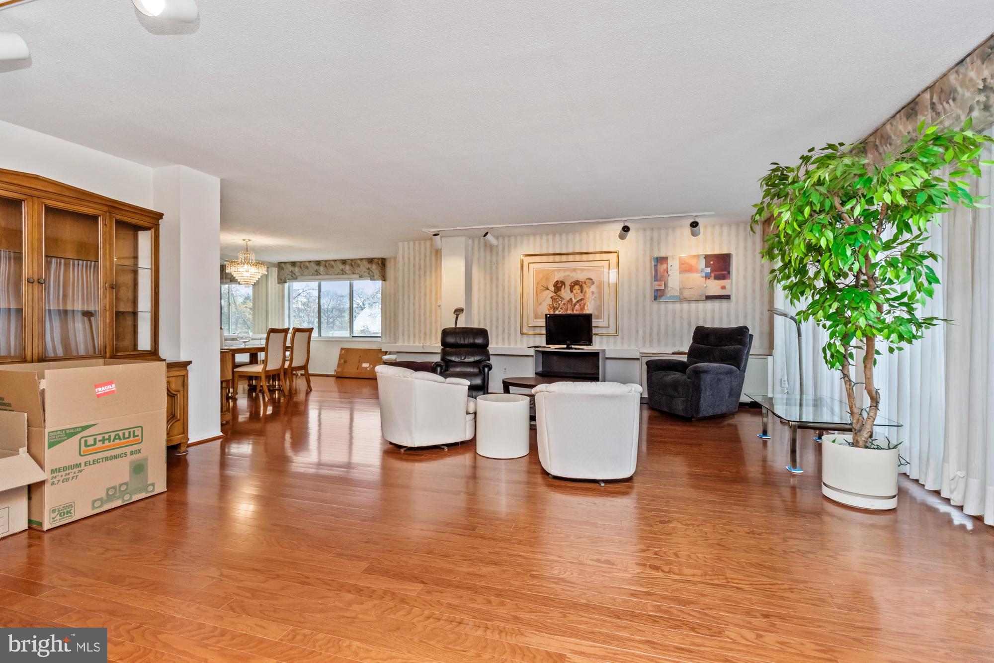 UPPER PARK HEIGHTS - Residential