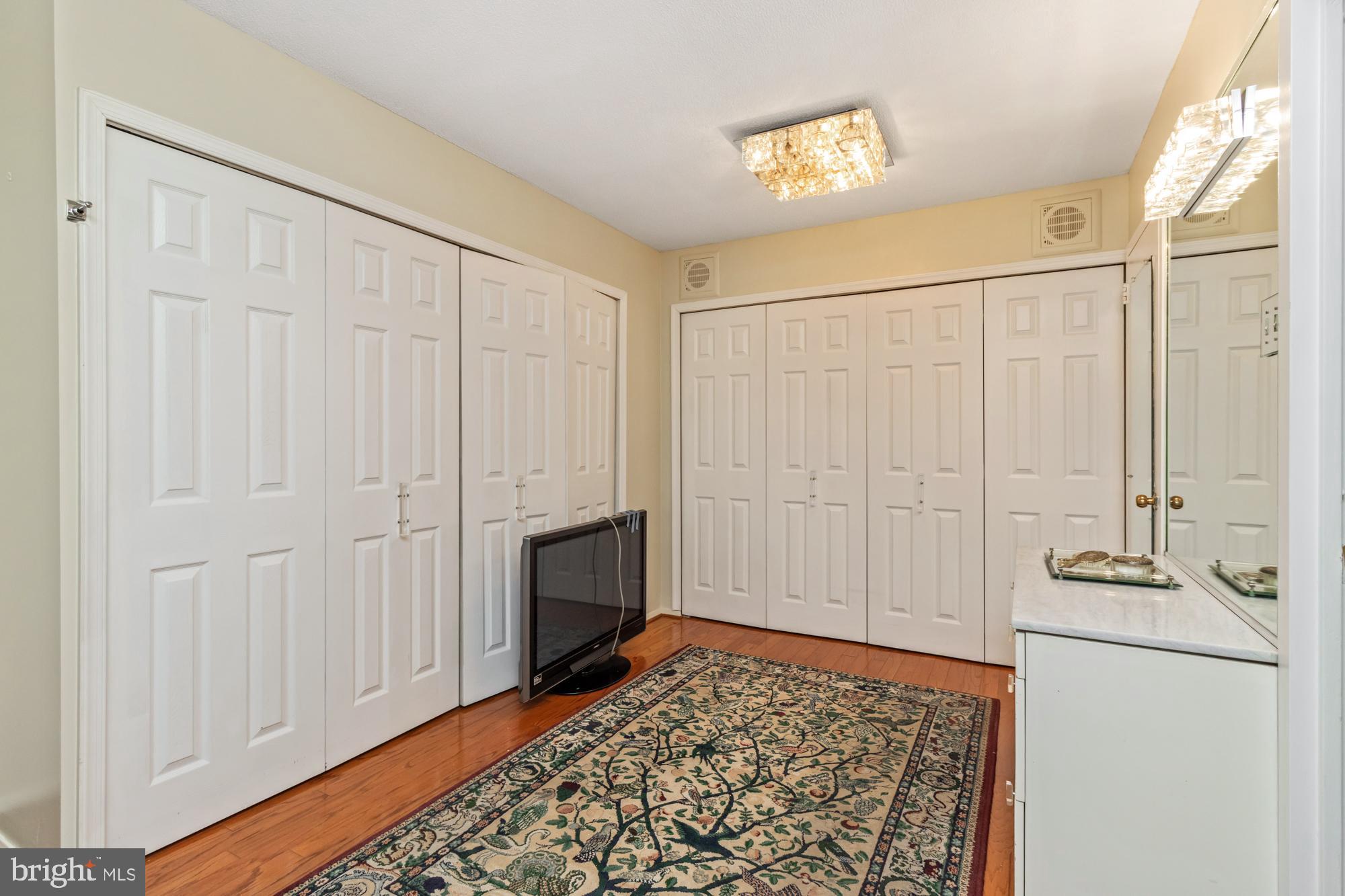 UPPER PARK HEIGHTS - Residential