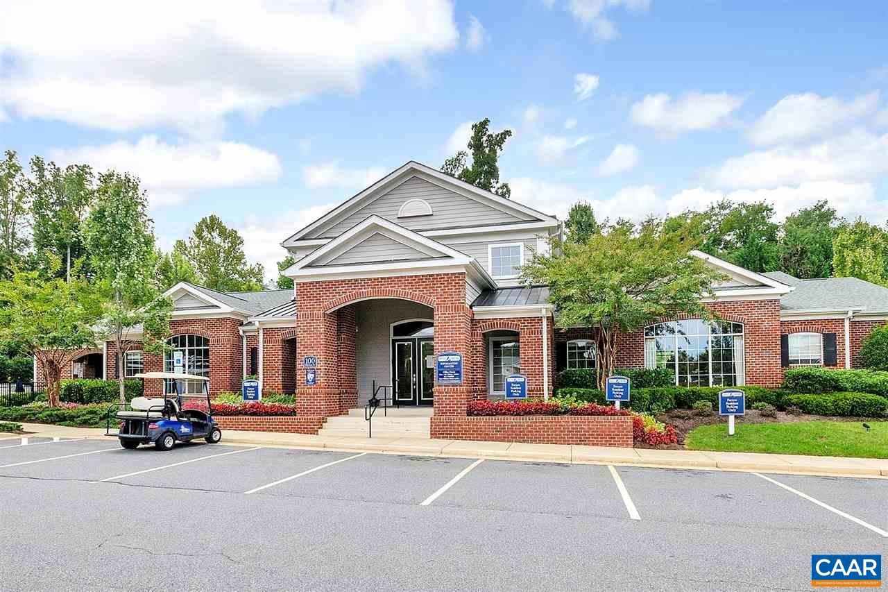 EAGLES LANDING - Residential