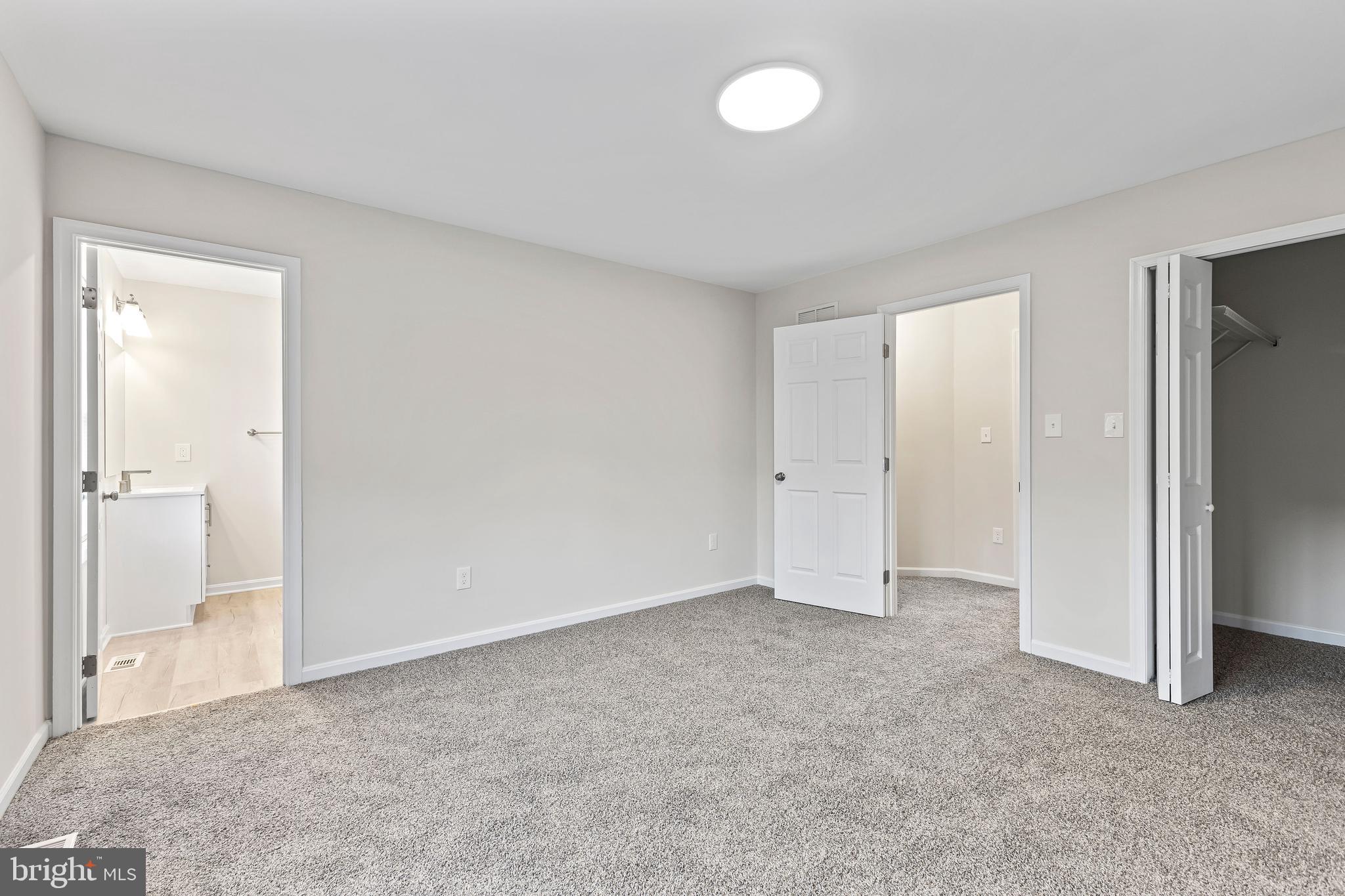 MEADOWBROOK - Residential