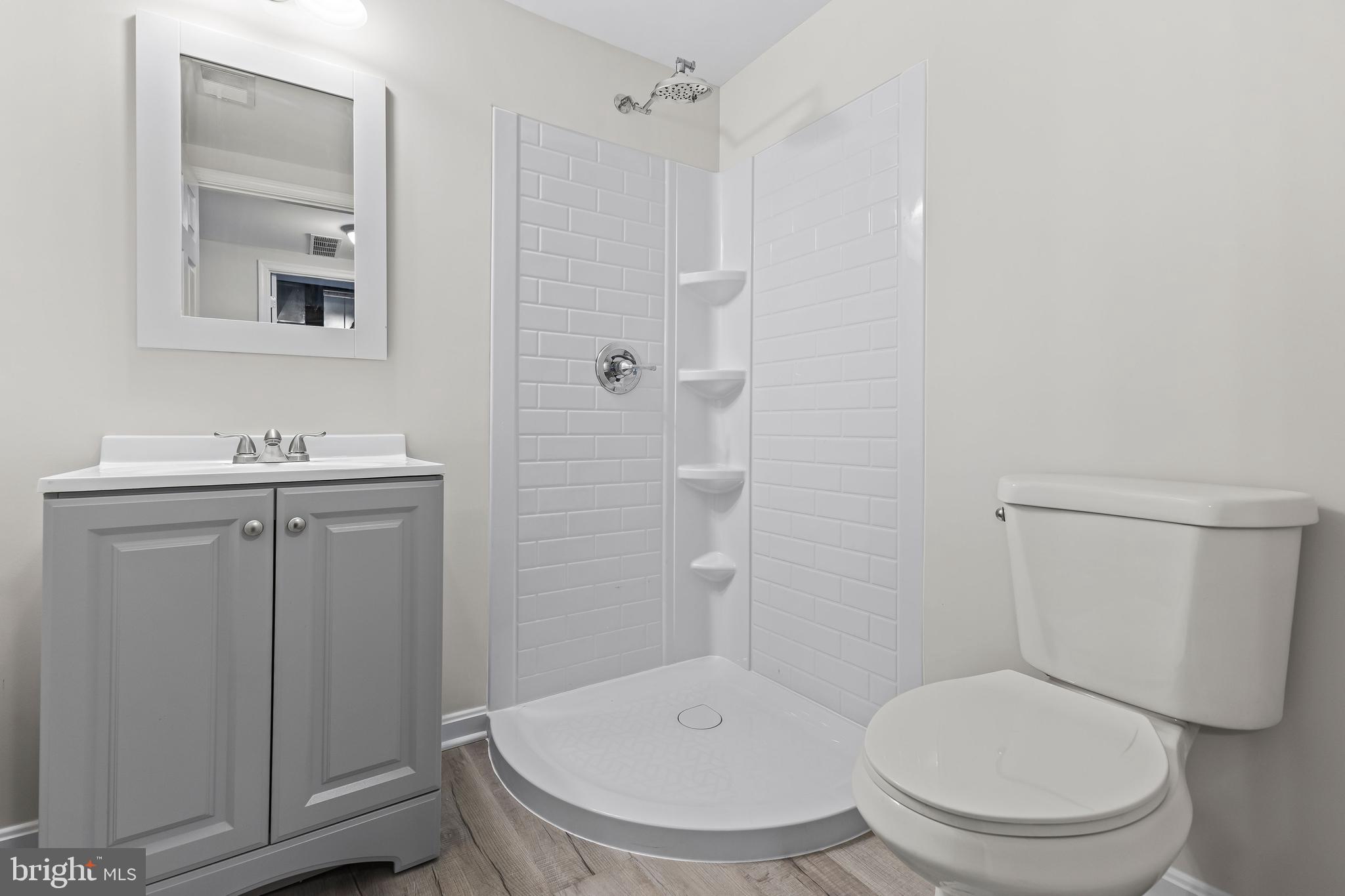 MEADOWBROOK - Residential