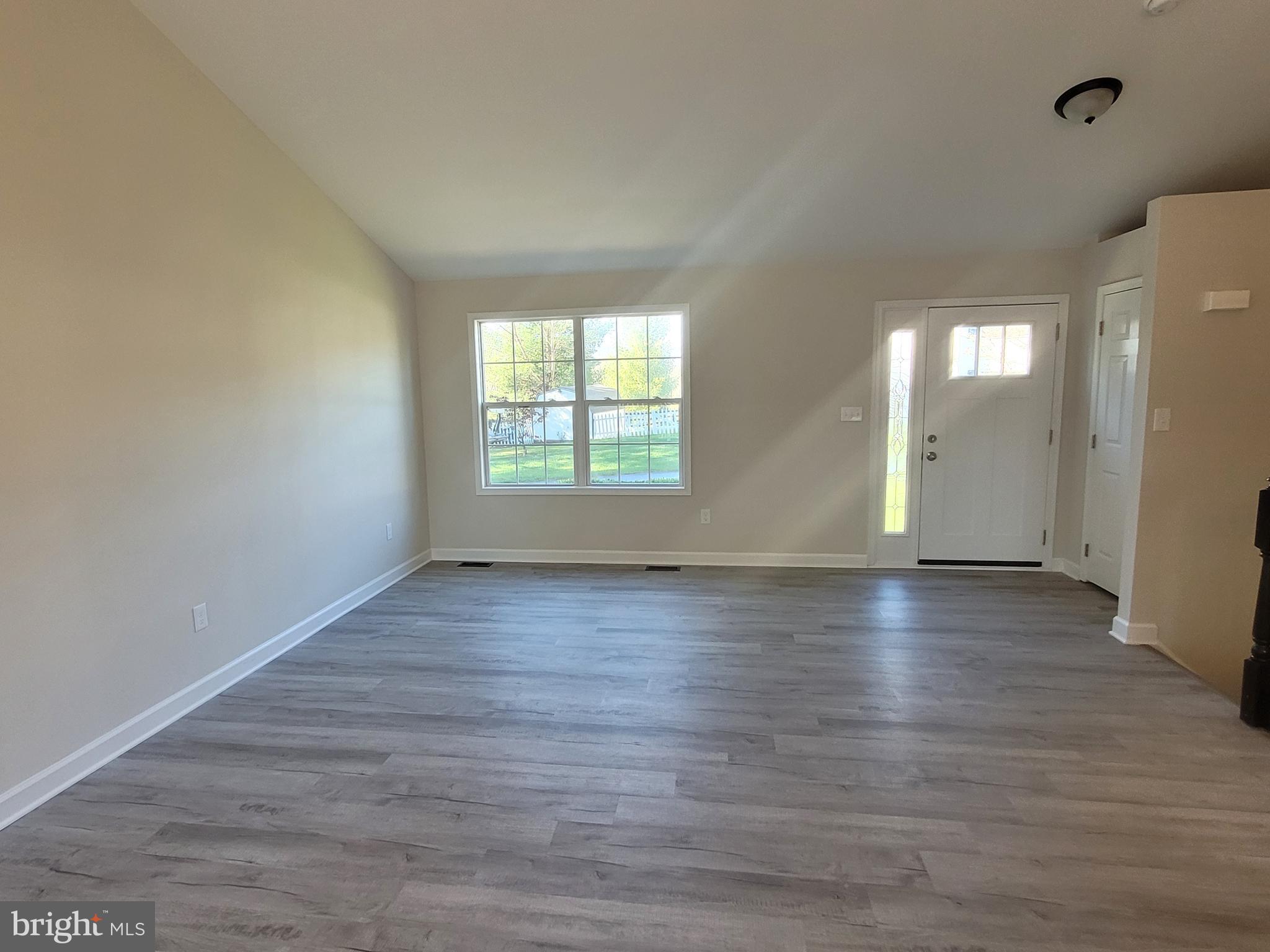 MEADOWBROOK - Residential