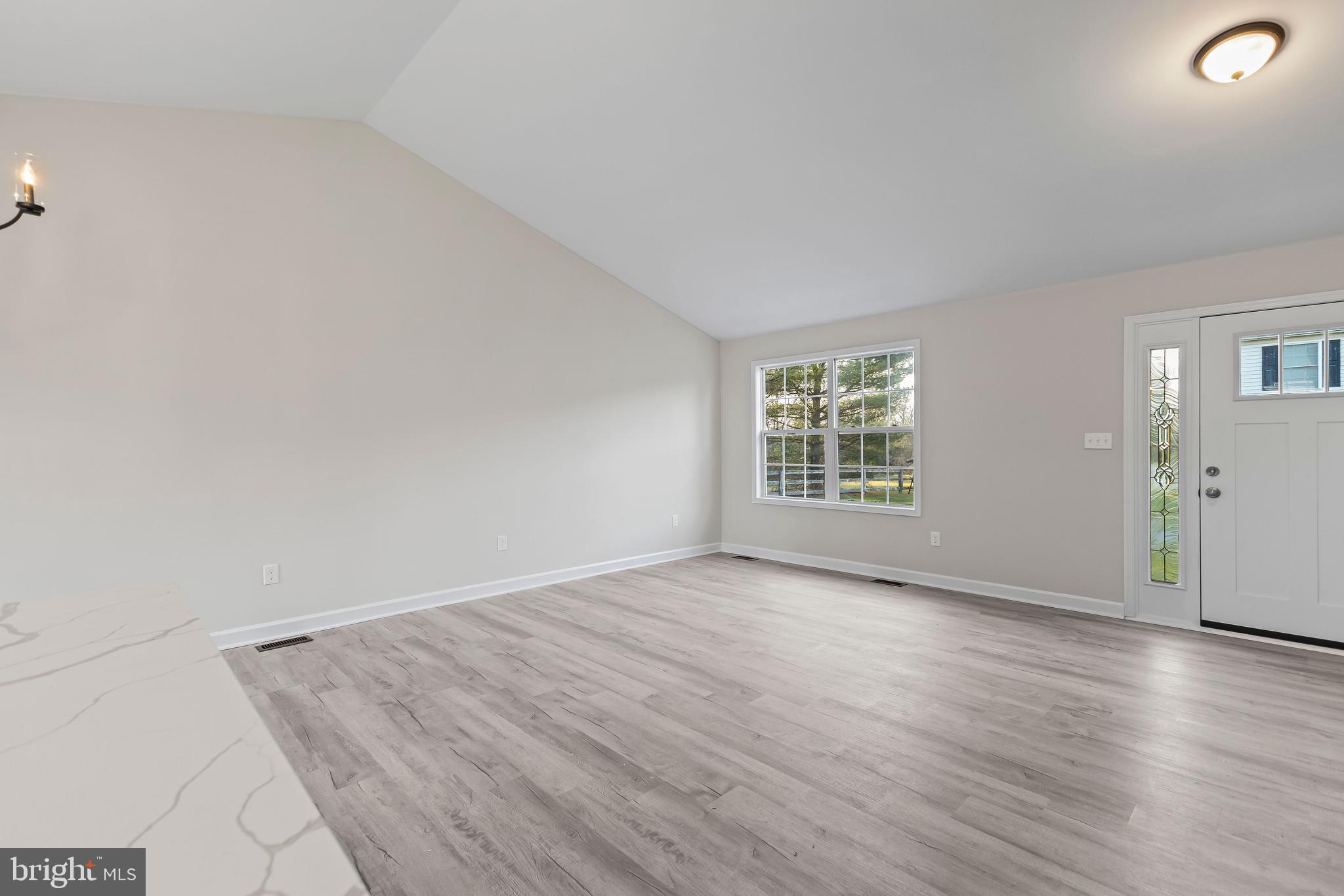 MEADOWBROOK - Residential