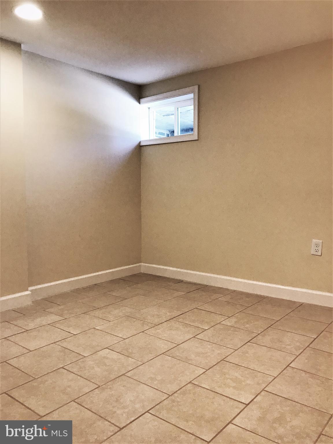 ROGERS HEIGHTS - Residential