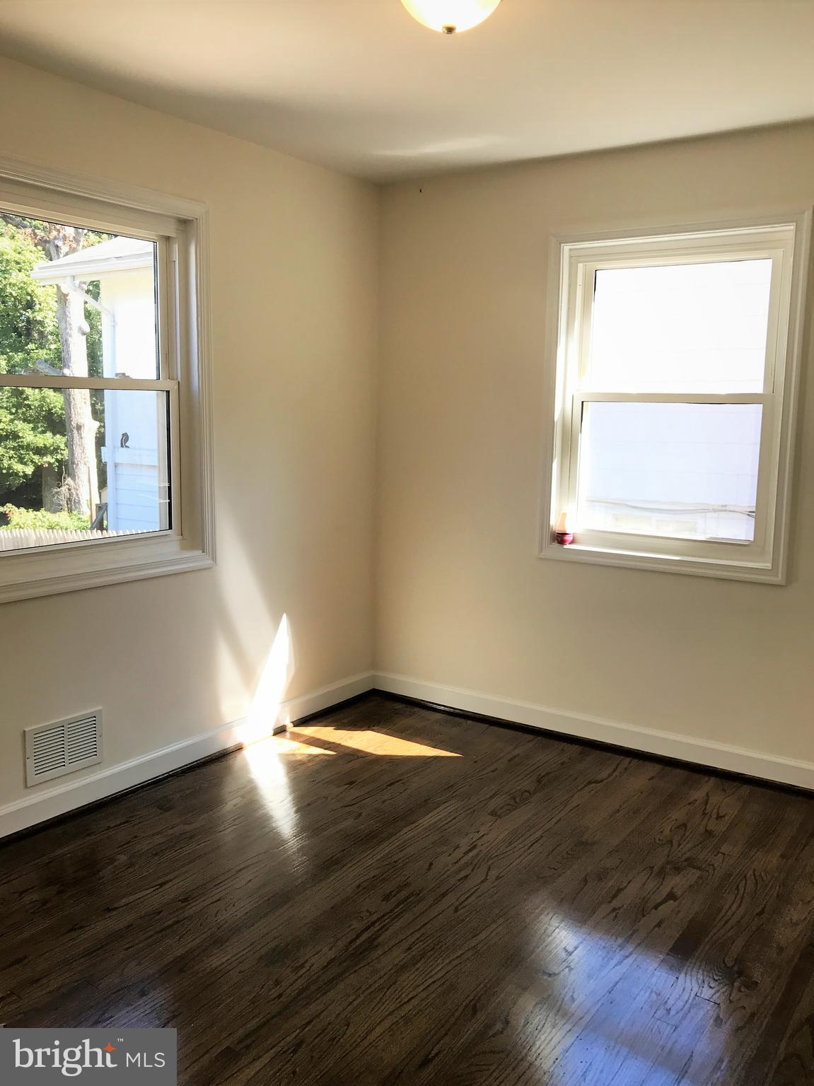 ROGERS HEIGHTS - Residential