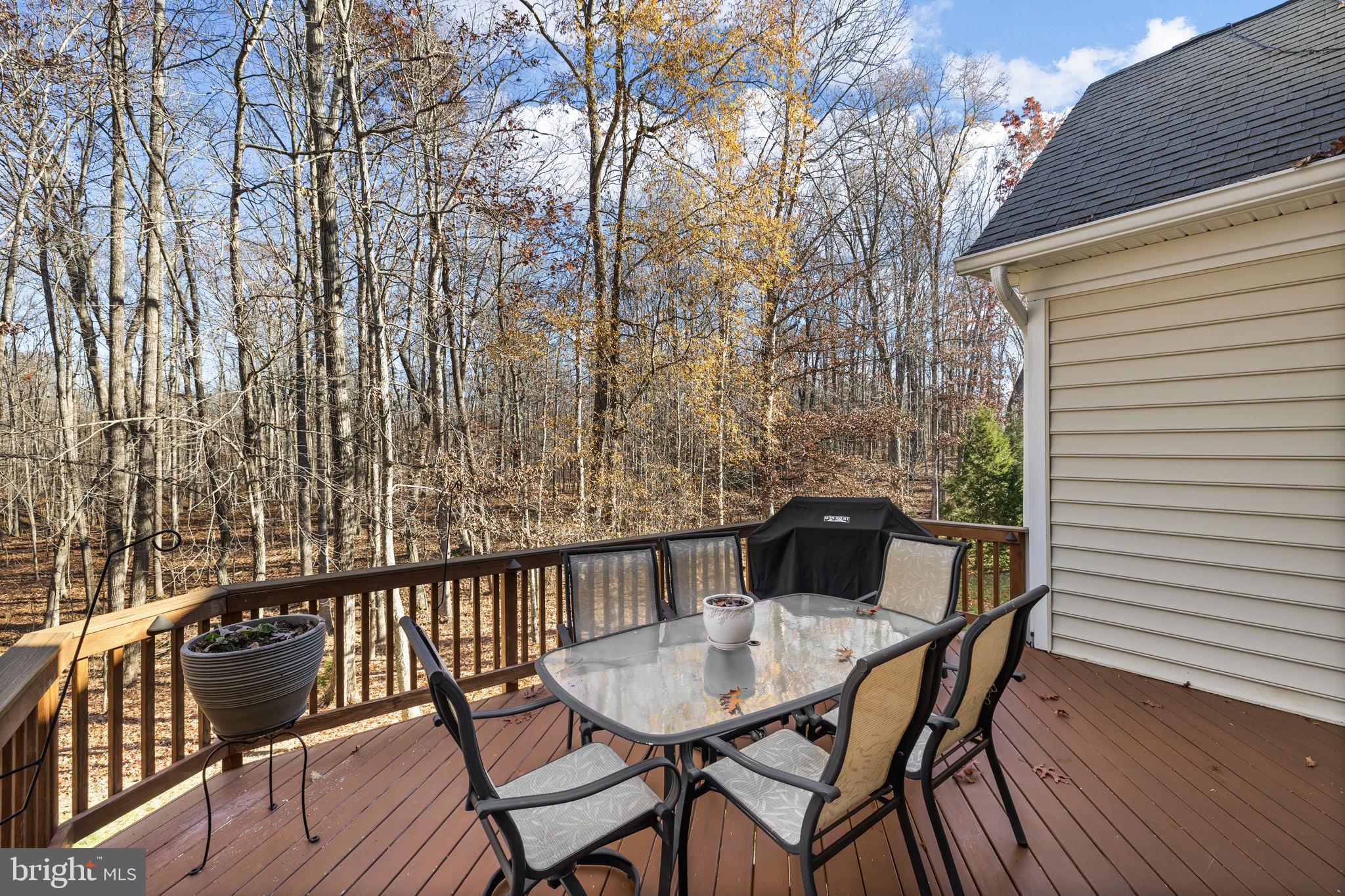 FAWN LAKE - Residential