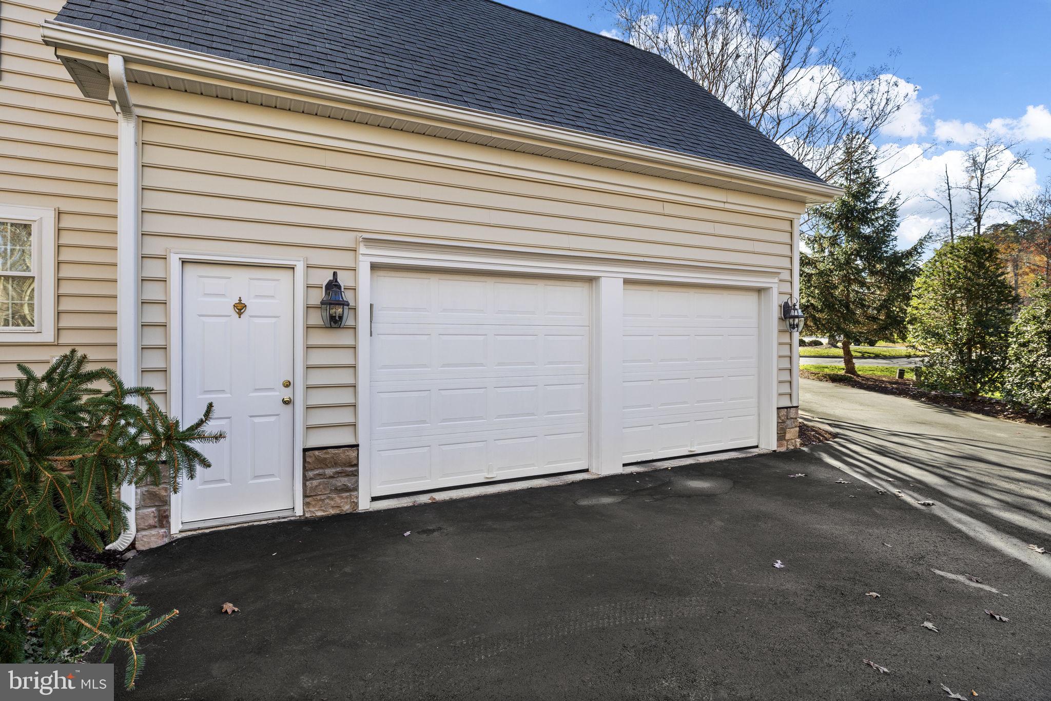 FAWN LAKE - Residential