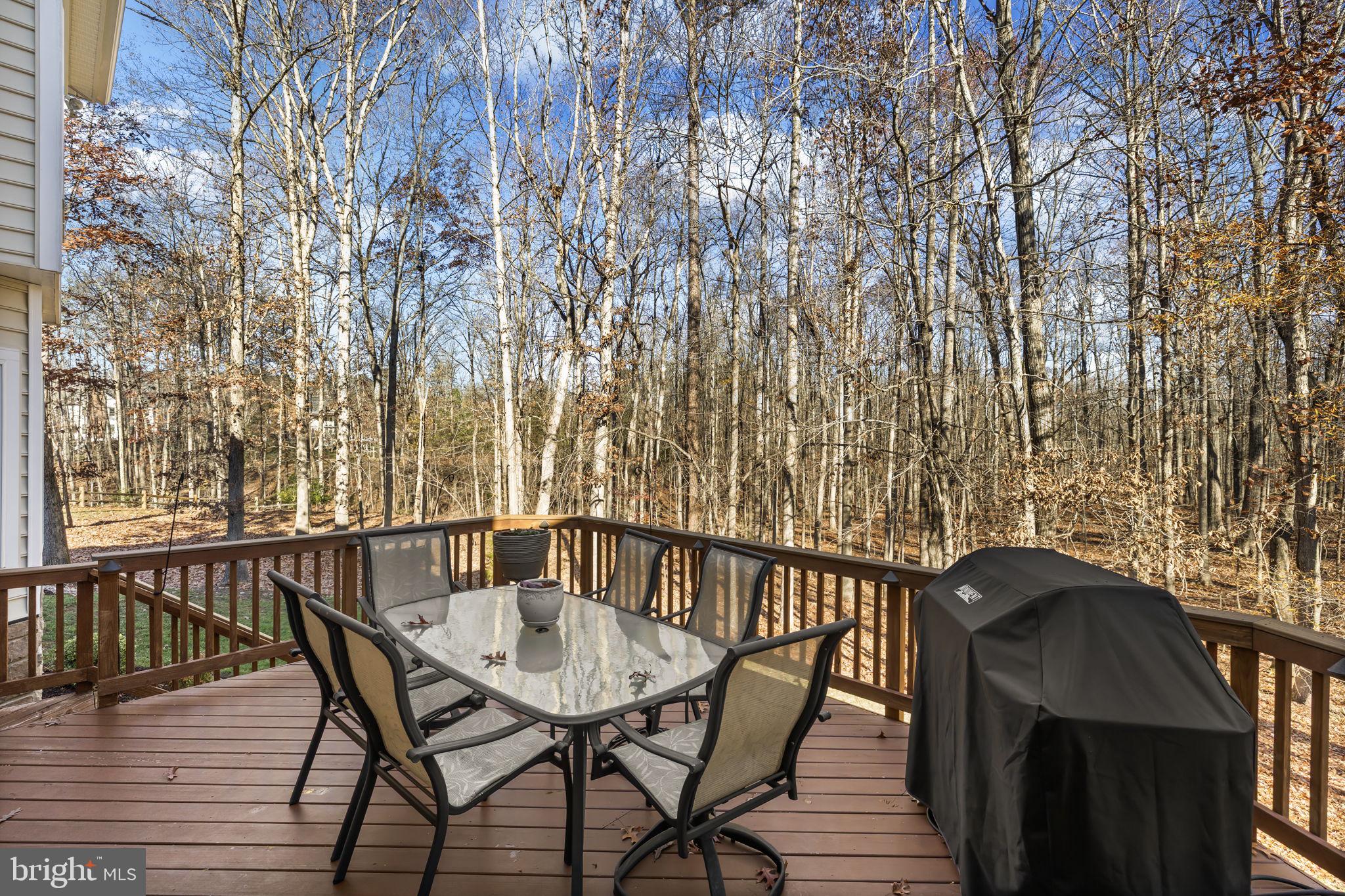 FAWN LAKE - Residential