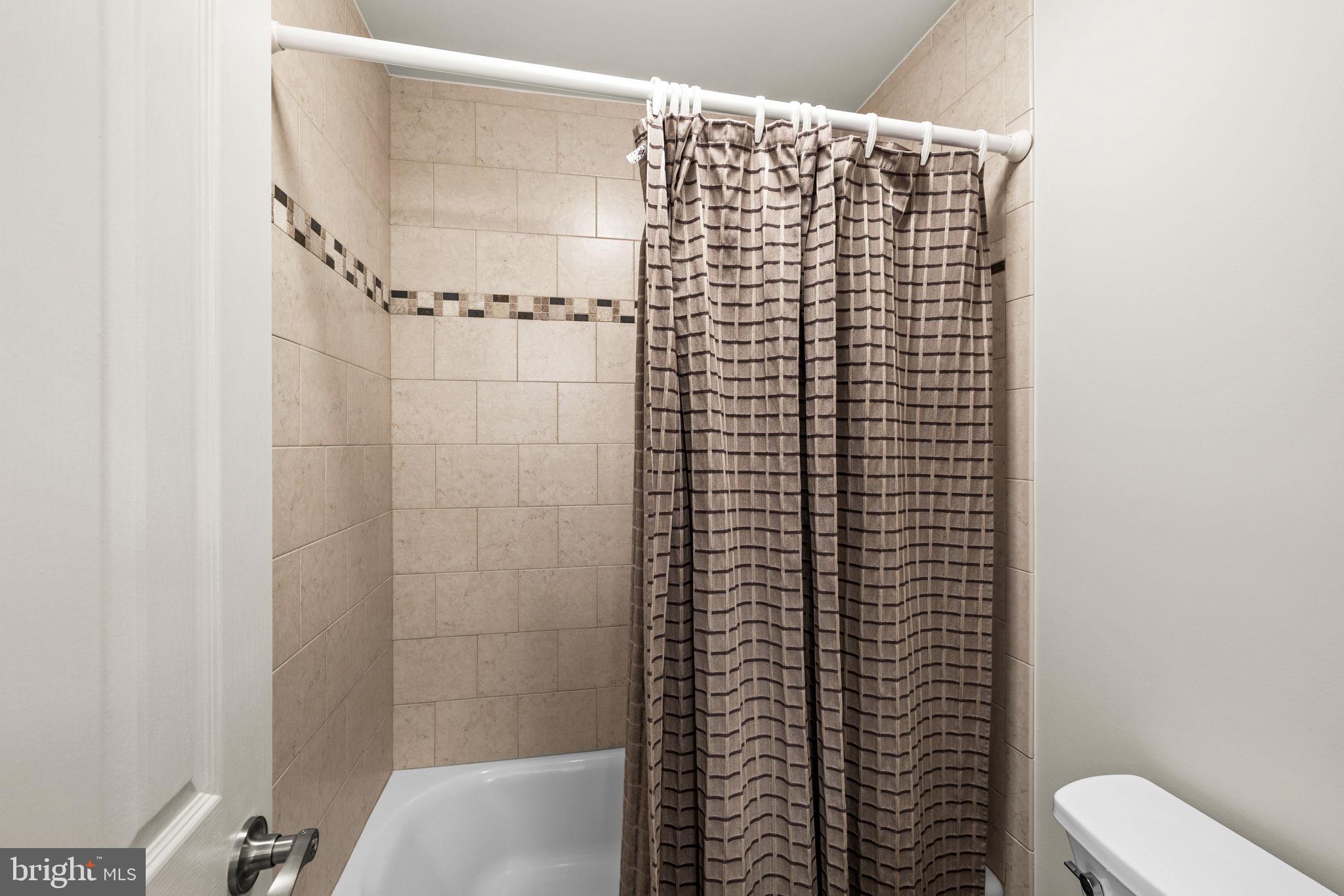 FAWN LAKE - Residential