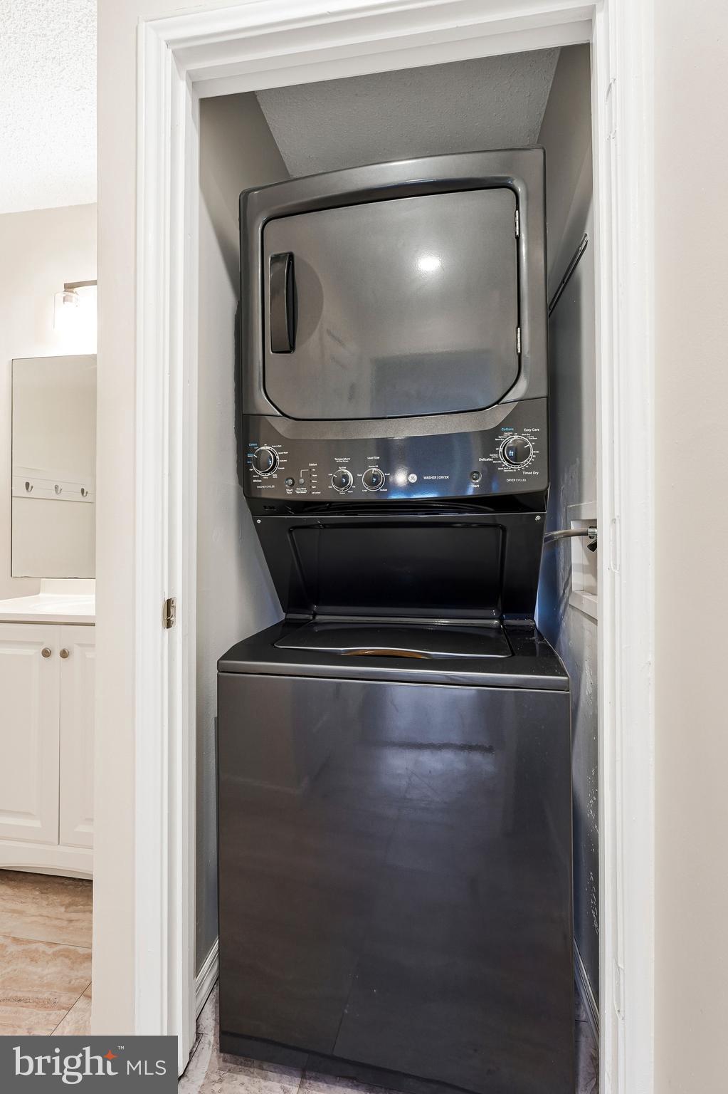 ASHBURN FARM - Residential