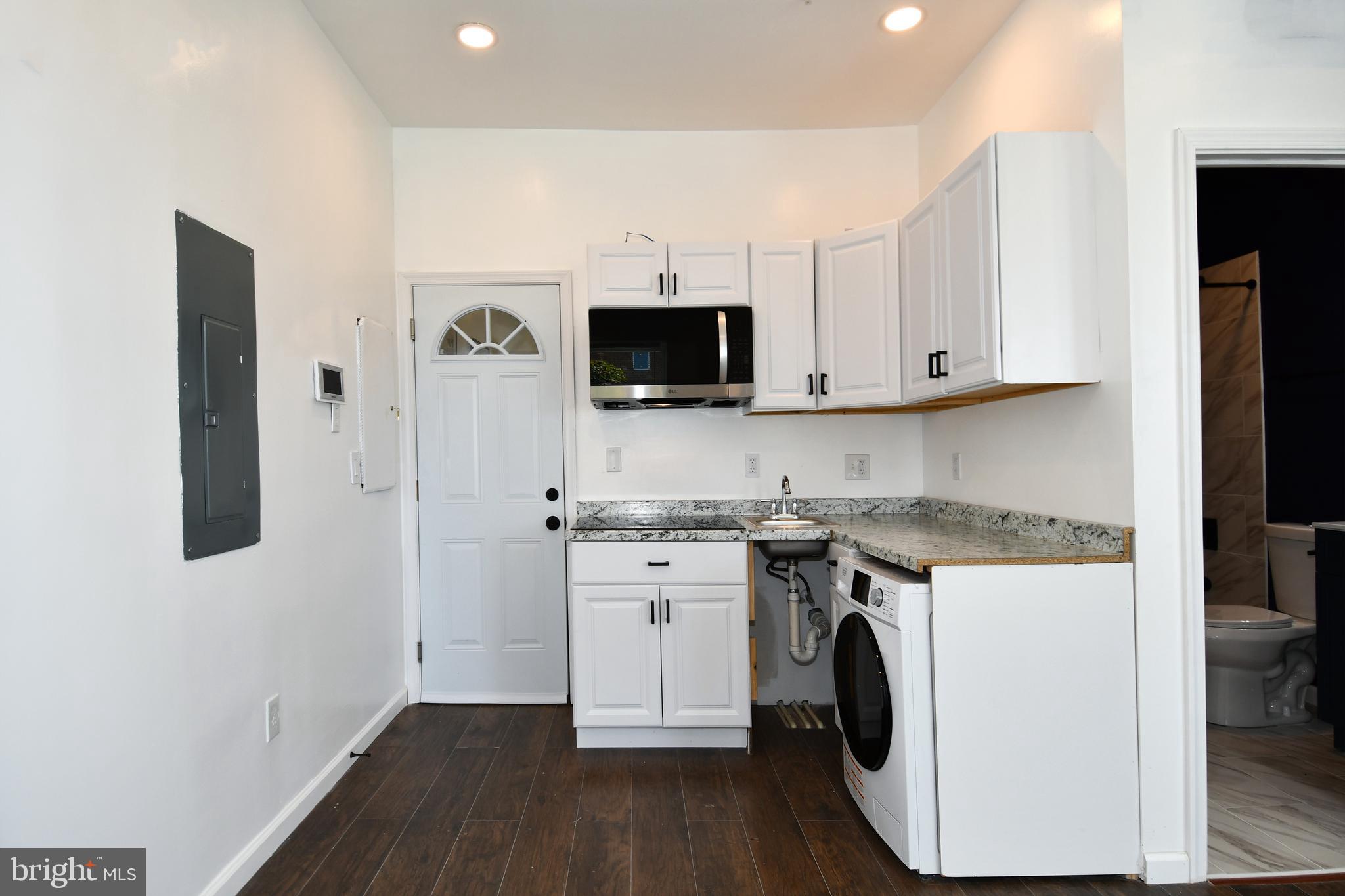CHARLES VILLAGE - ABELL HISTORIC DISTRICT - Residential Income