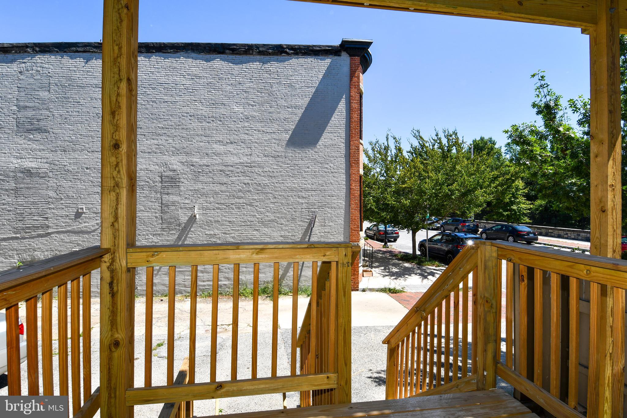 CHARLES VILLAGE - ABELL HISTORIC DISTRICT - Residential Income