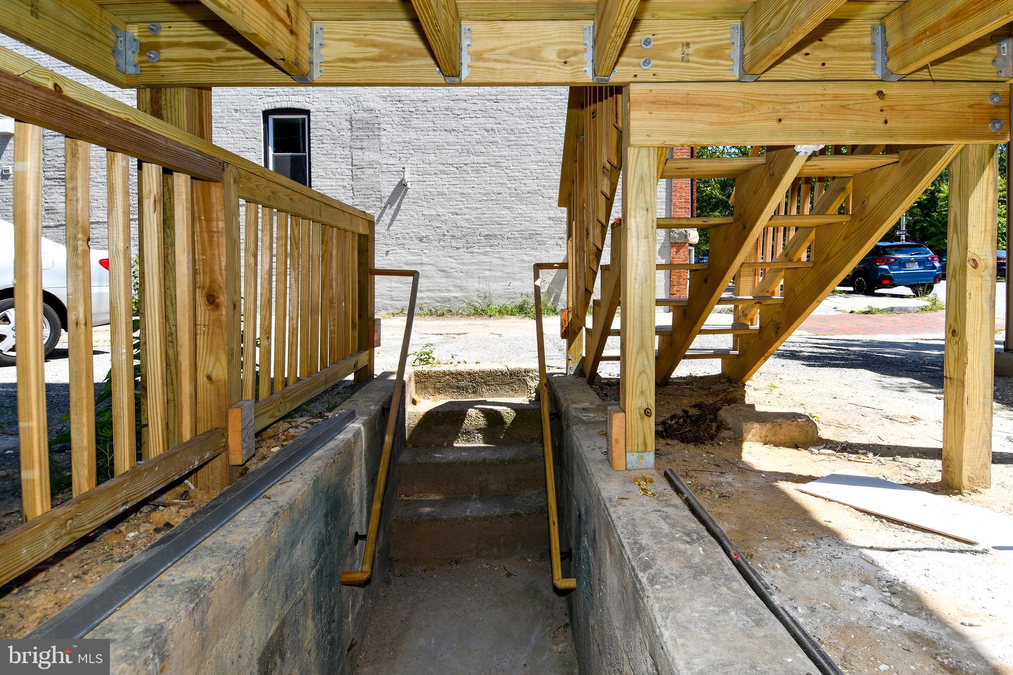 CHARLES VILLAGE - ABELL HISTORIC DISTRICT - Residential Income