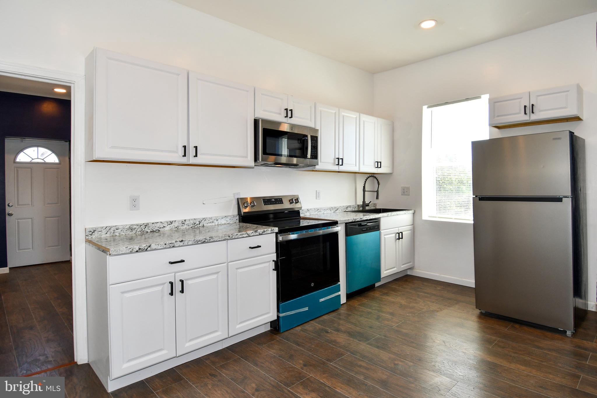 CHARLES VILLAGE - ABELL HISTORIC DISTRICT - Residential Income