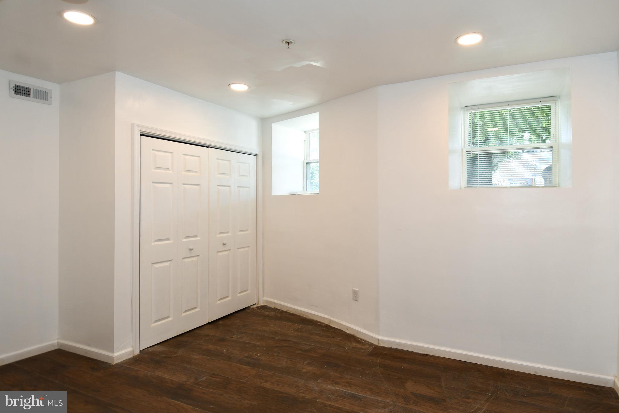 CHARLES VILLAGE - ABELL HISTORIC DISTRICT - Residential Income