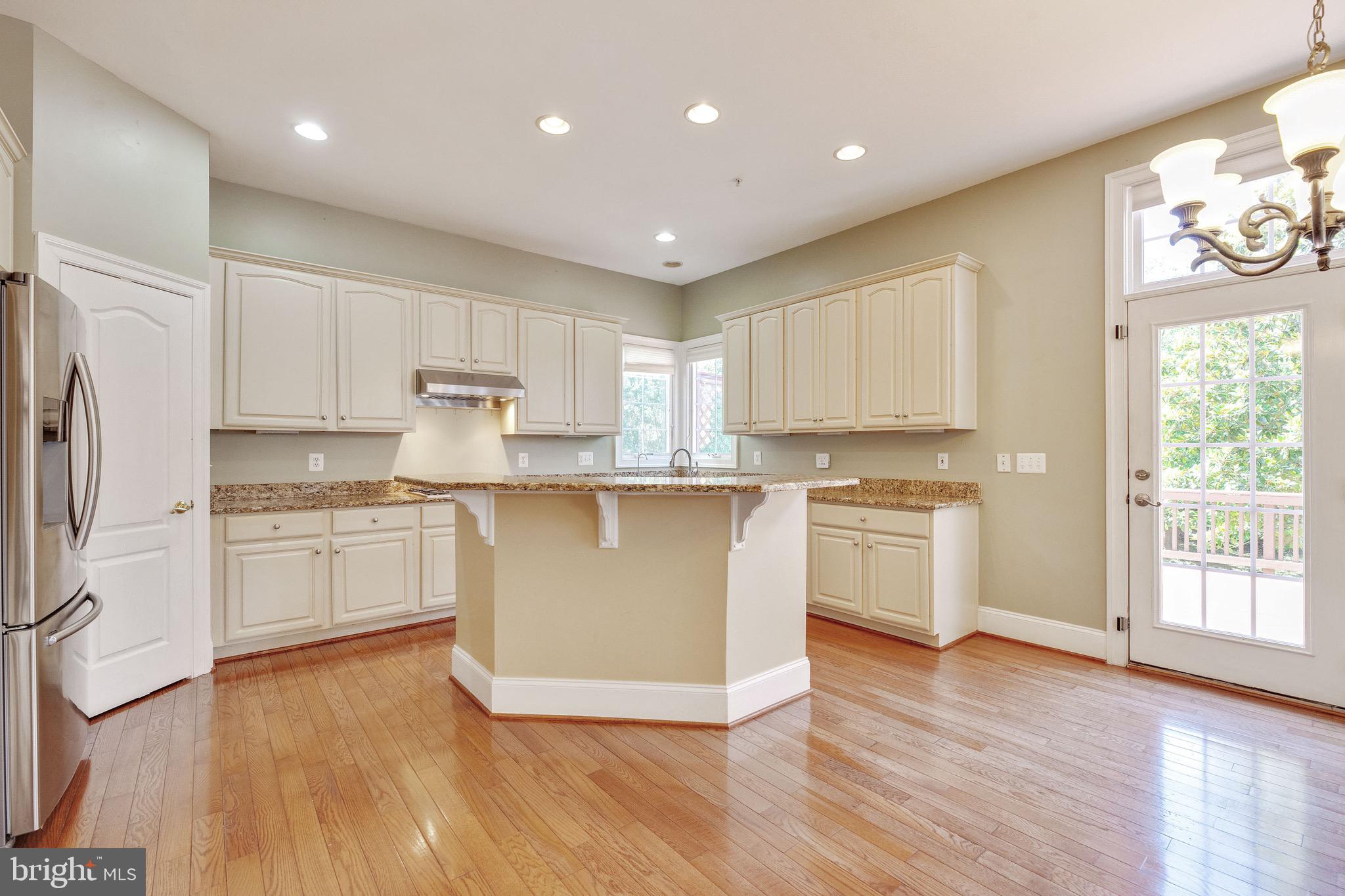 TYSONS TRACE - Residential