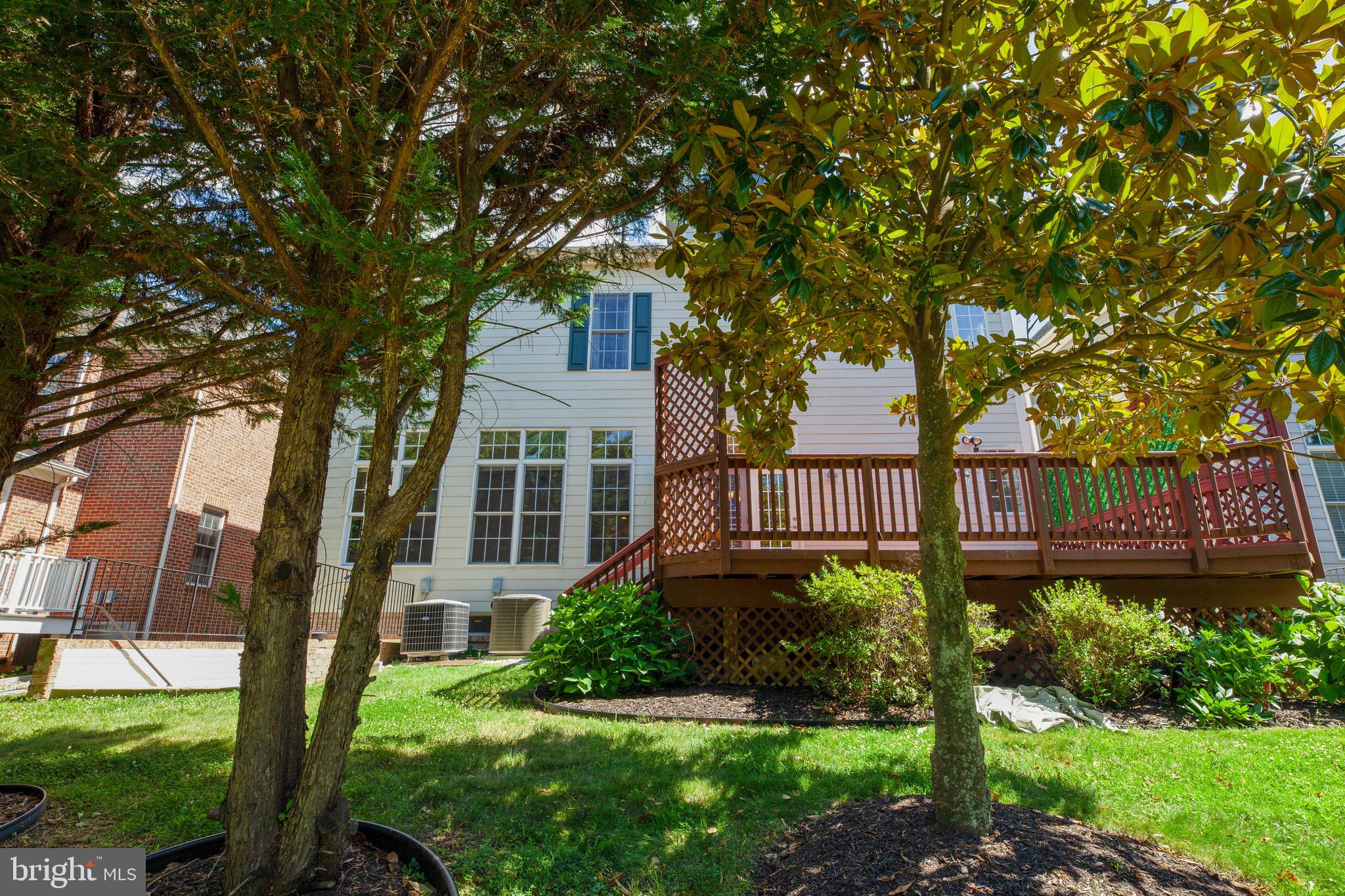 TYSONS TRACE - Residential