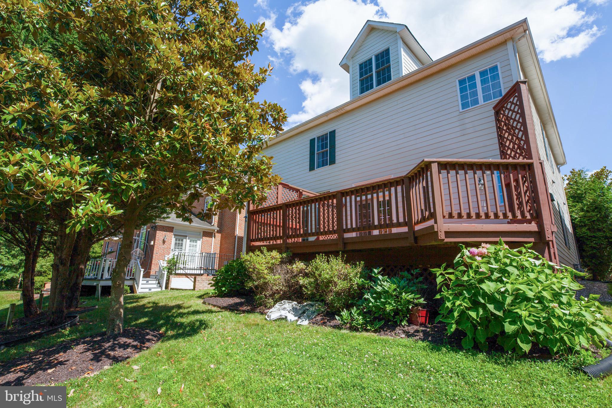 TYSONS TRACE - Residential