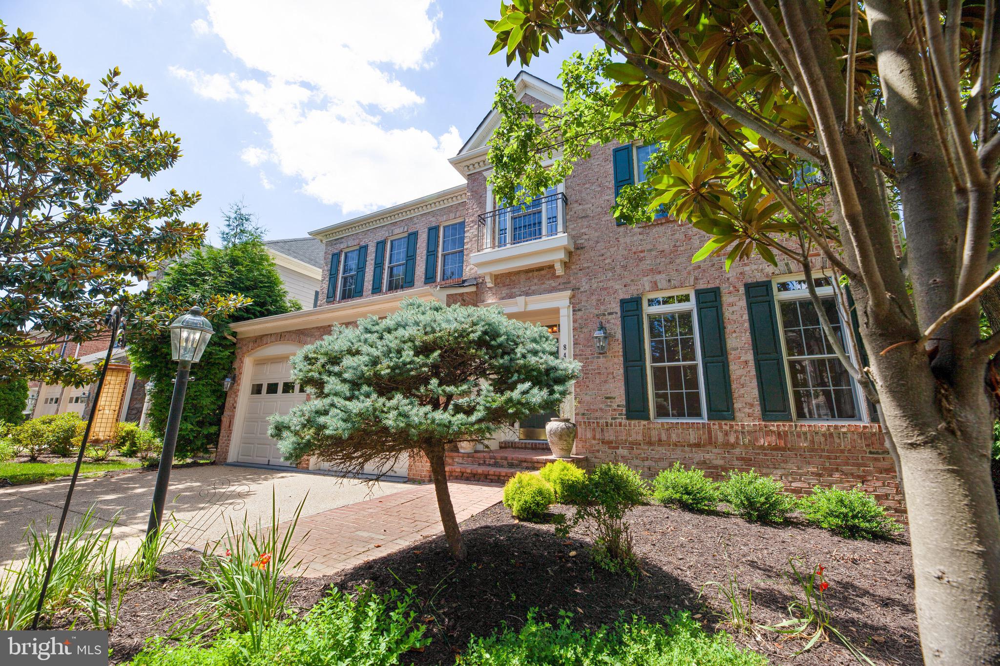 TYSONS TRACE - Residential