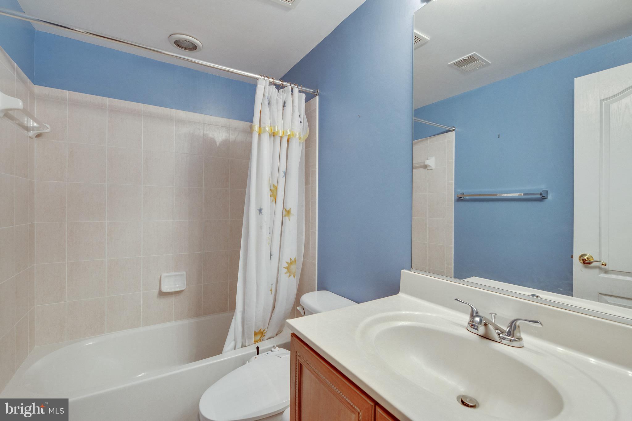 TYSONS TRACE - Residential