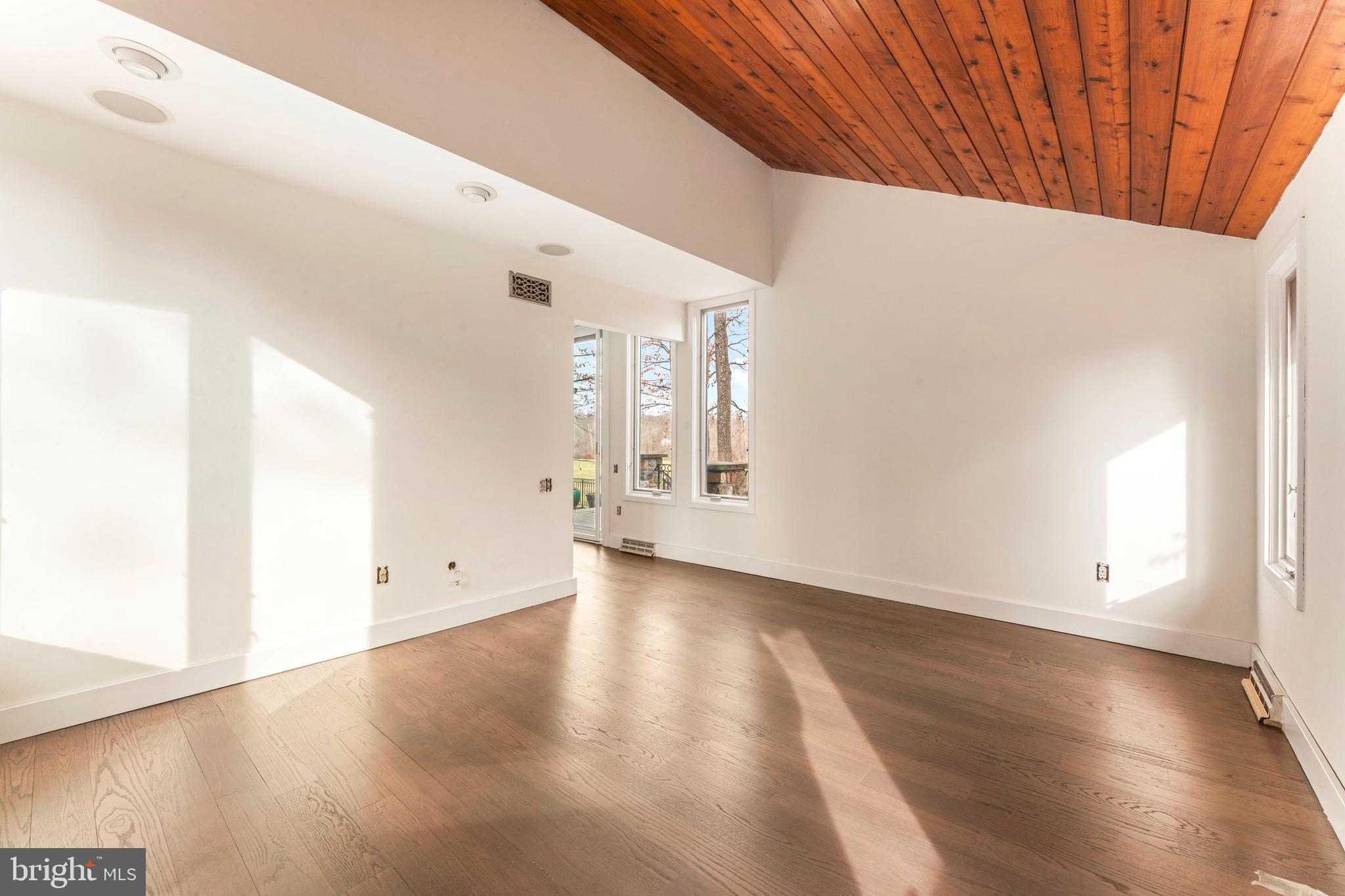 TIMBER RIDGE - Residential