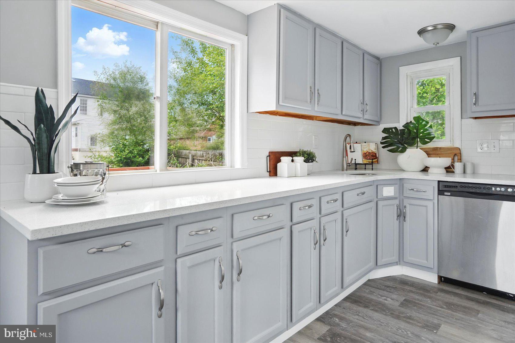 TAYLOR HEIGHTS - Residential
