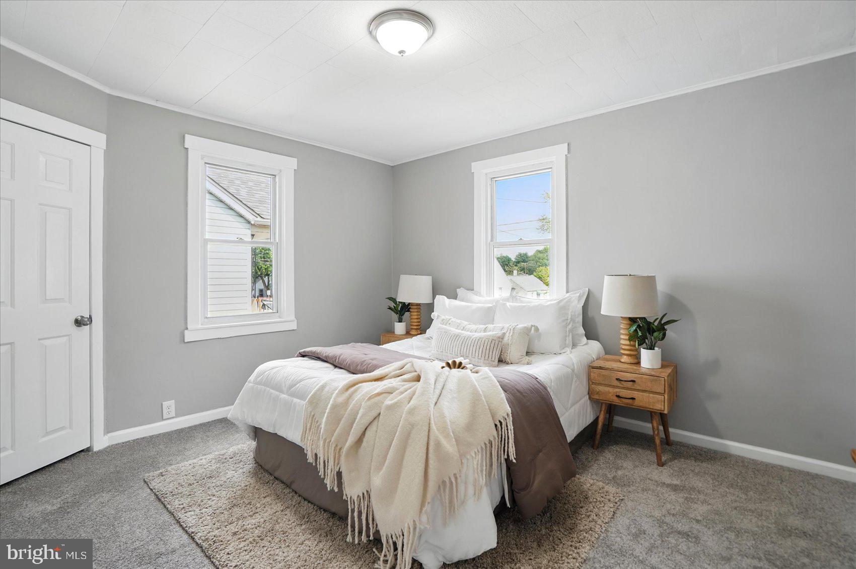 TAYLOR HEIGHTS - Residential