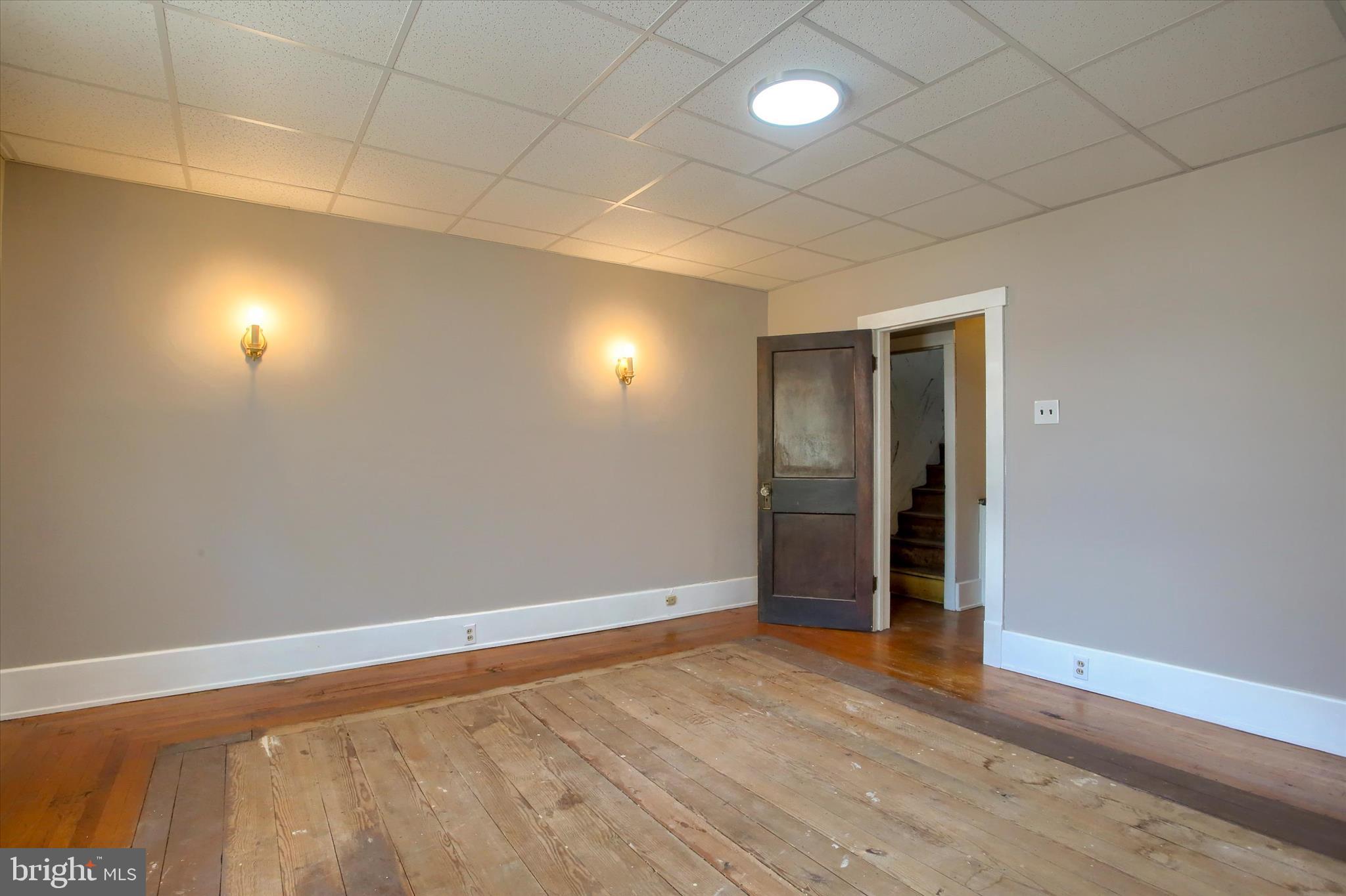 ASHLAND - Residential