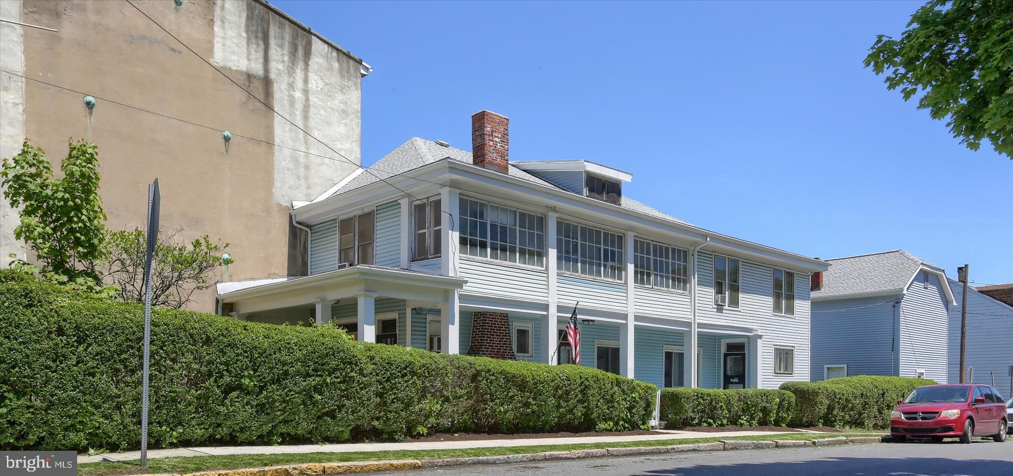 ASHLAND - Residential