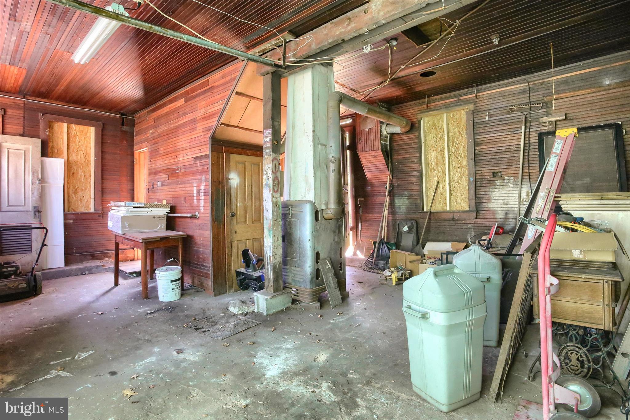 ASHLAND - Residential