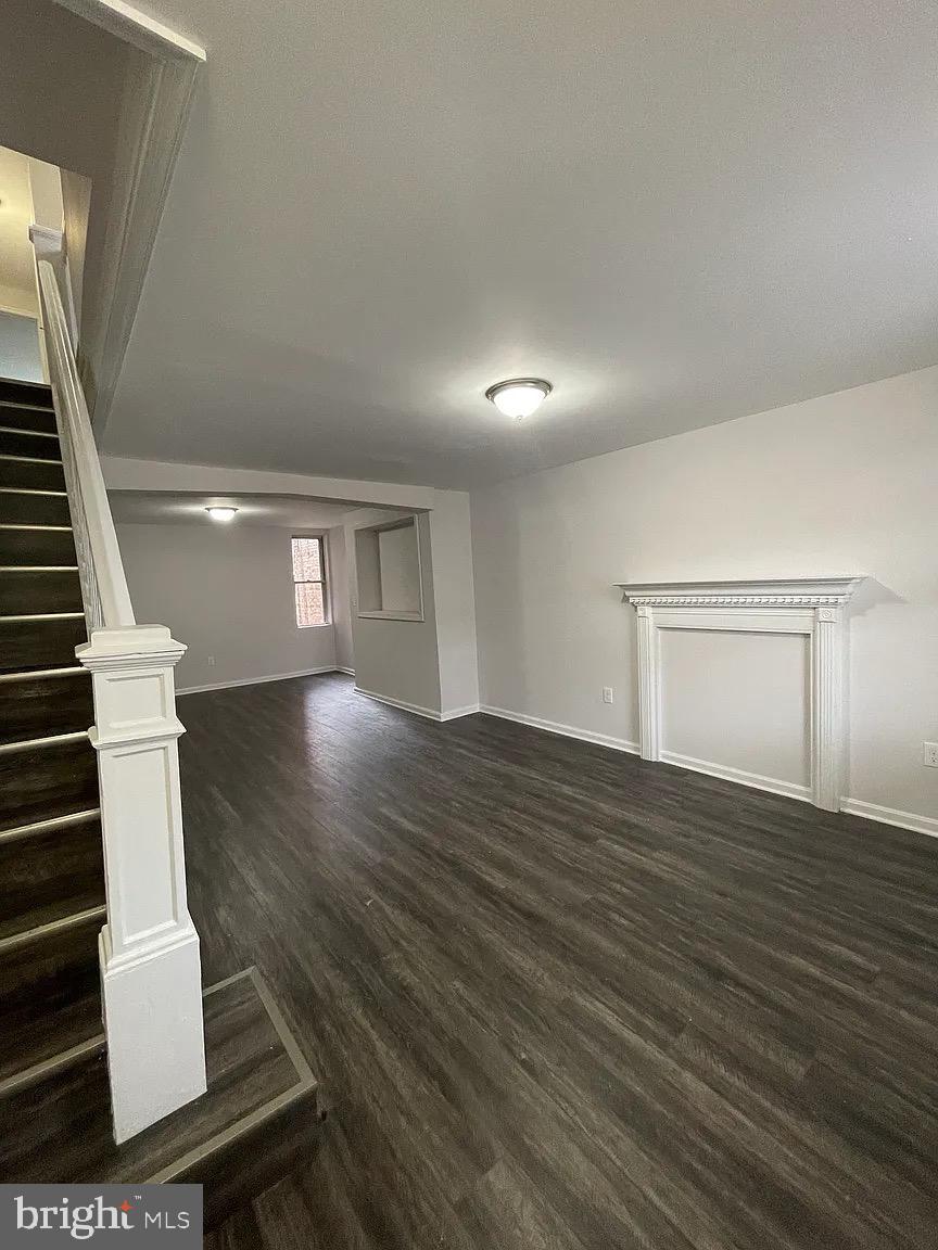 BROADWAY EAST - Residential Lease