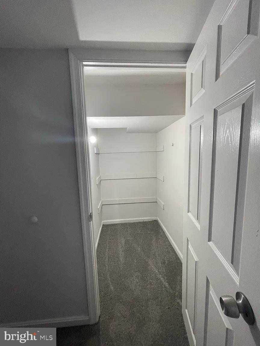 BROADWAY EAST - Residential Lease