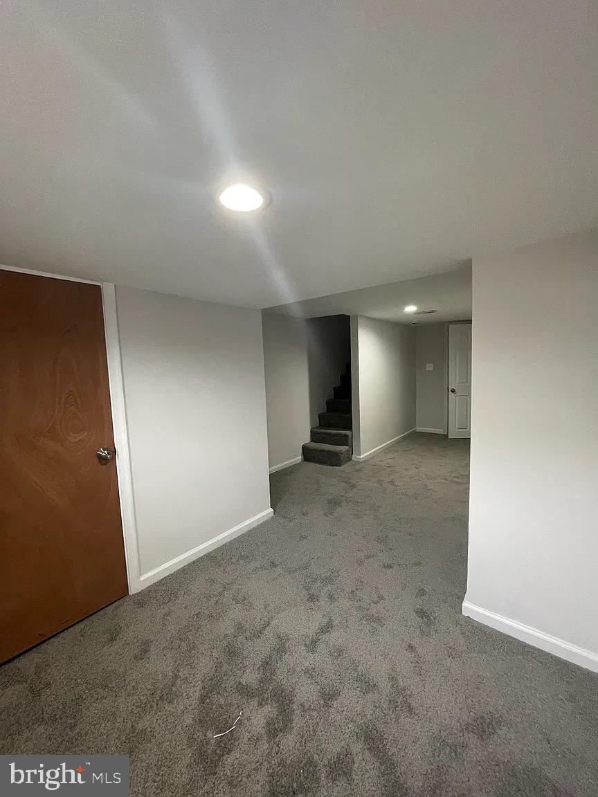 BROADWAY EAST - Residential Lease