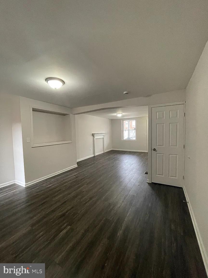 BROADWAY EAST - Residential Lease