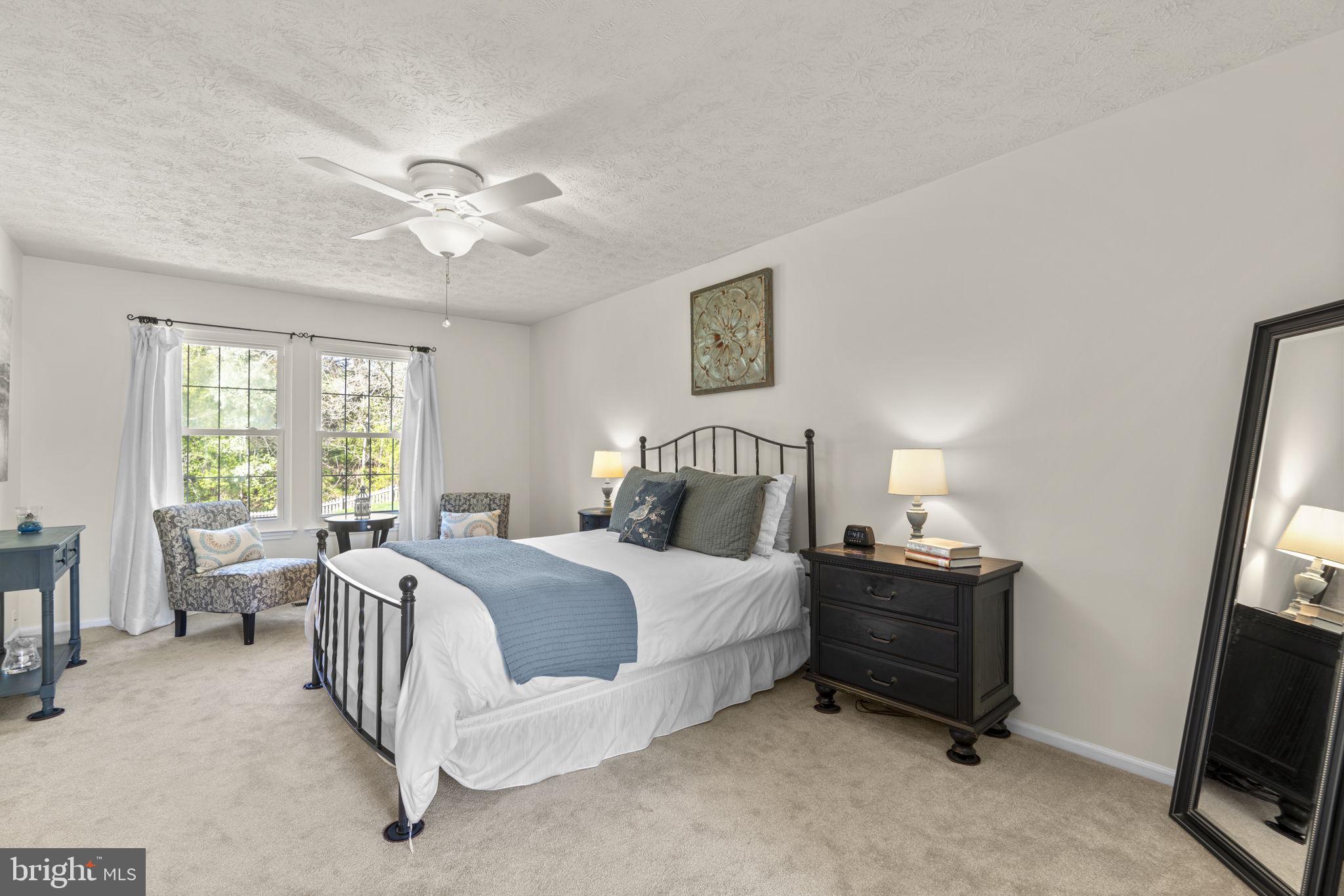 RIVERS EDGE - Residential