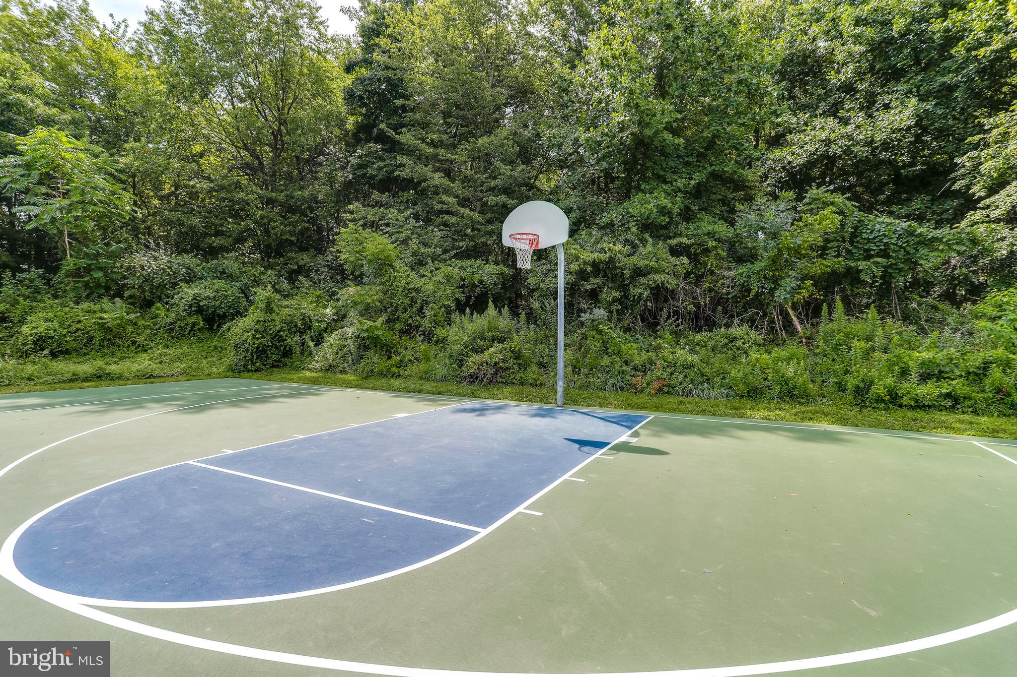 RIVERS EDGE - Residential