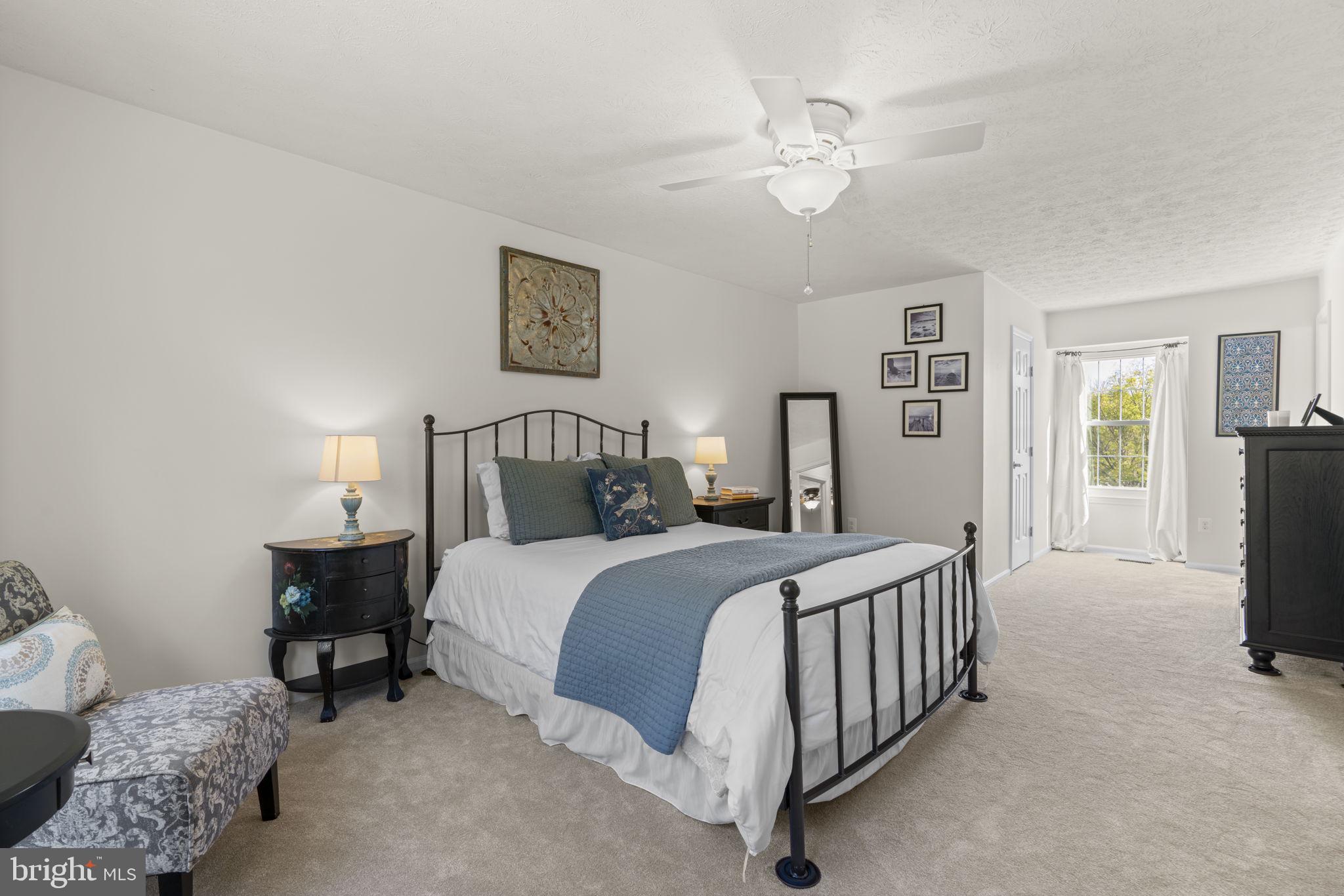 RIVERS EDGE - Residential