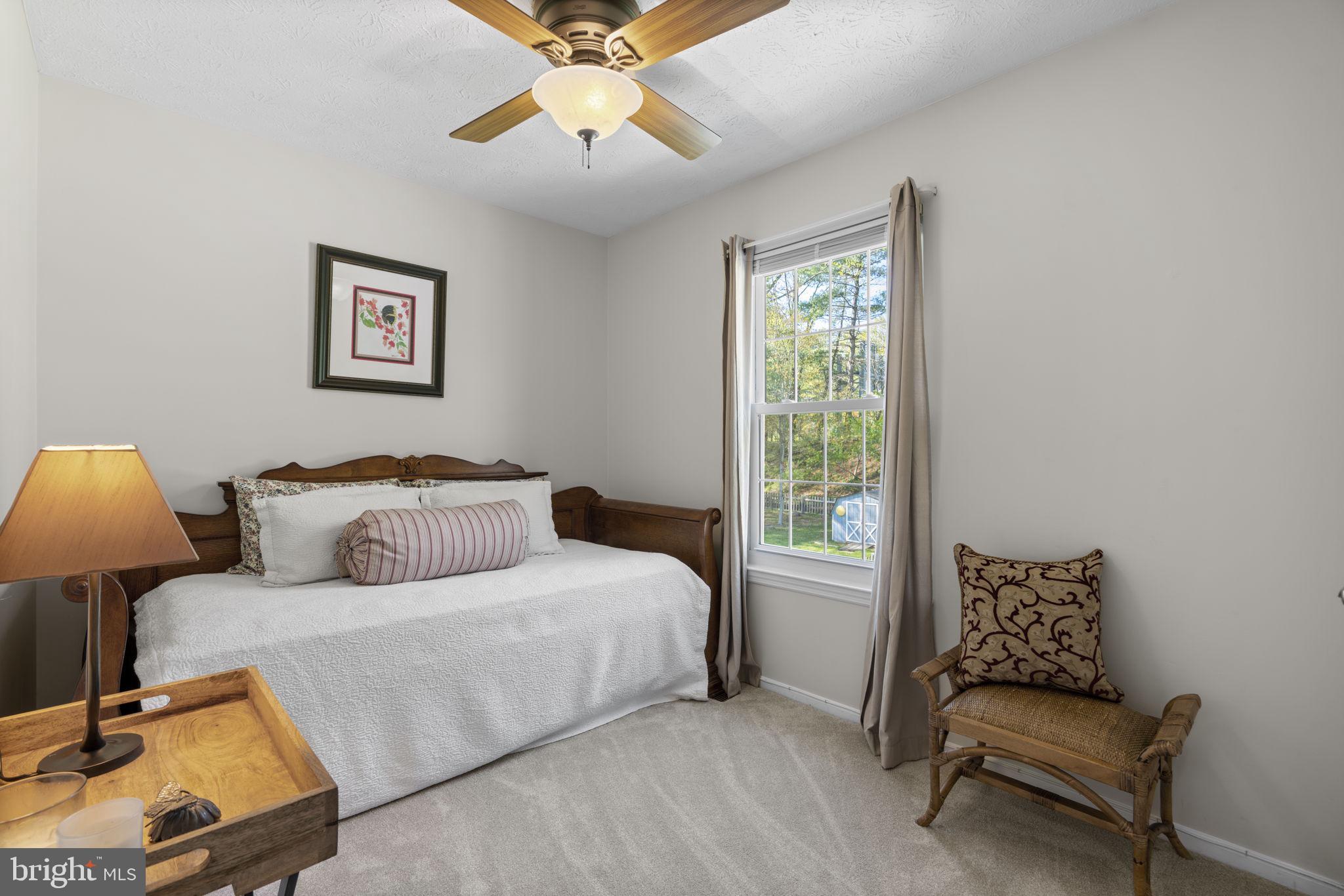 RIVERS EDGE - Residential