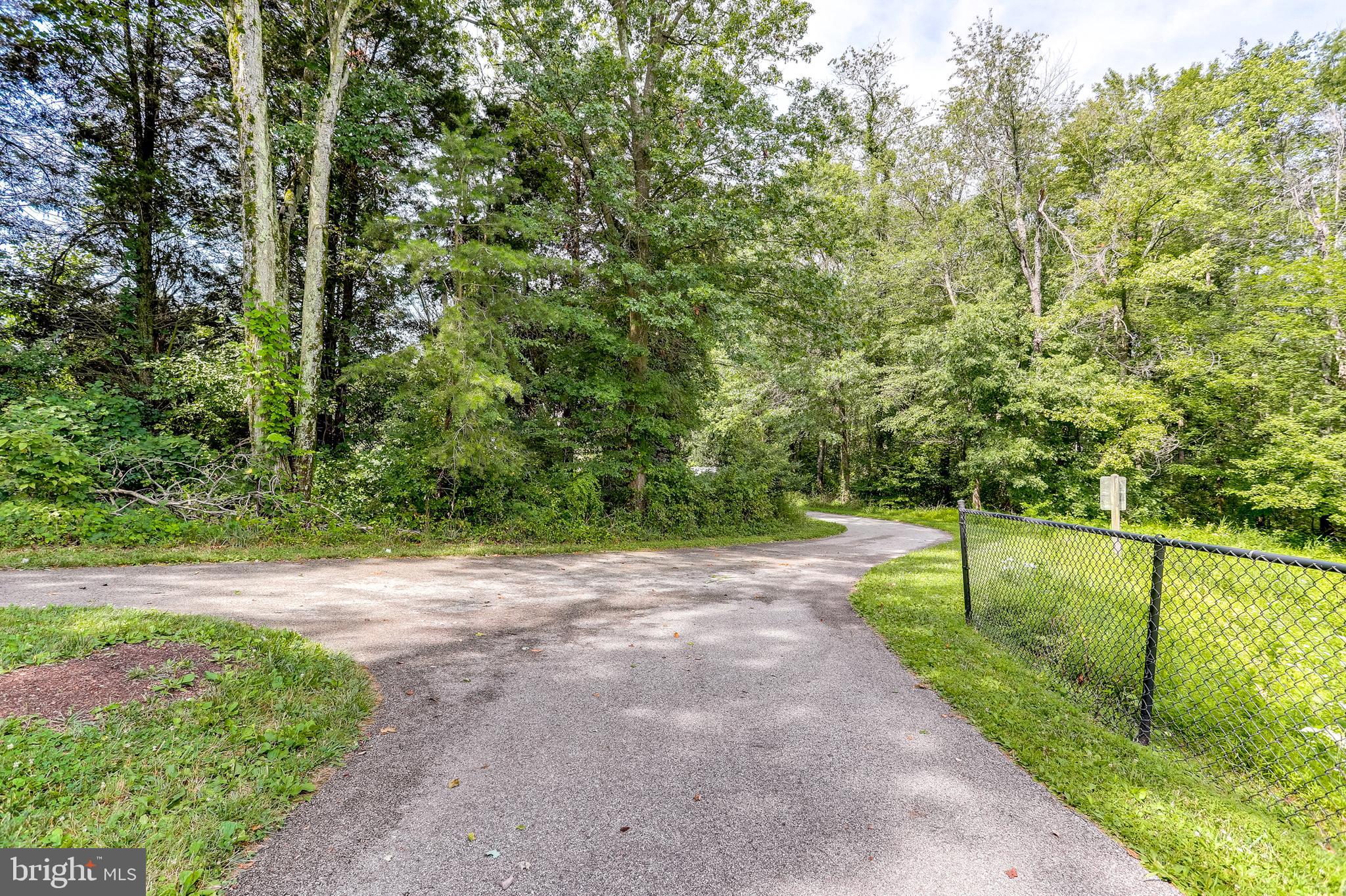 RIVERS EDGE - Residential