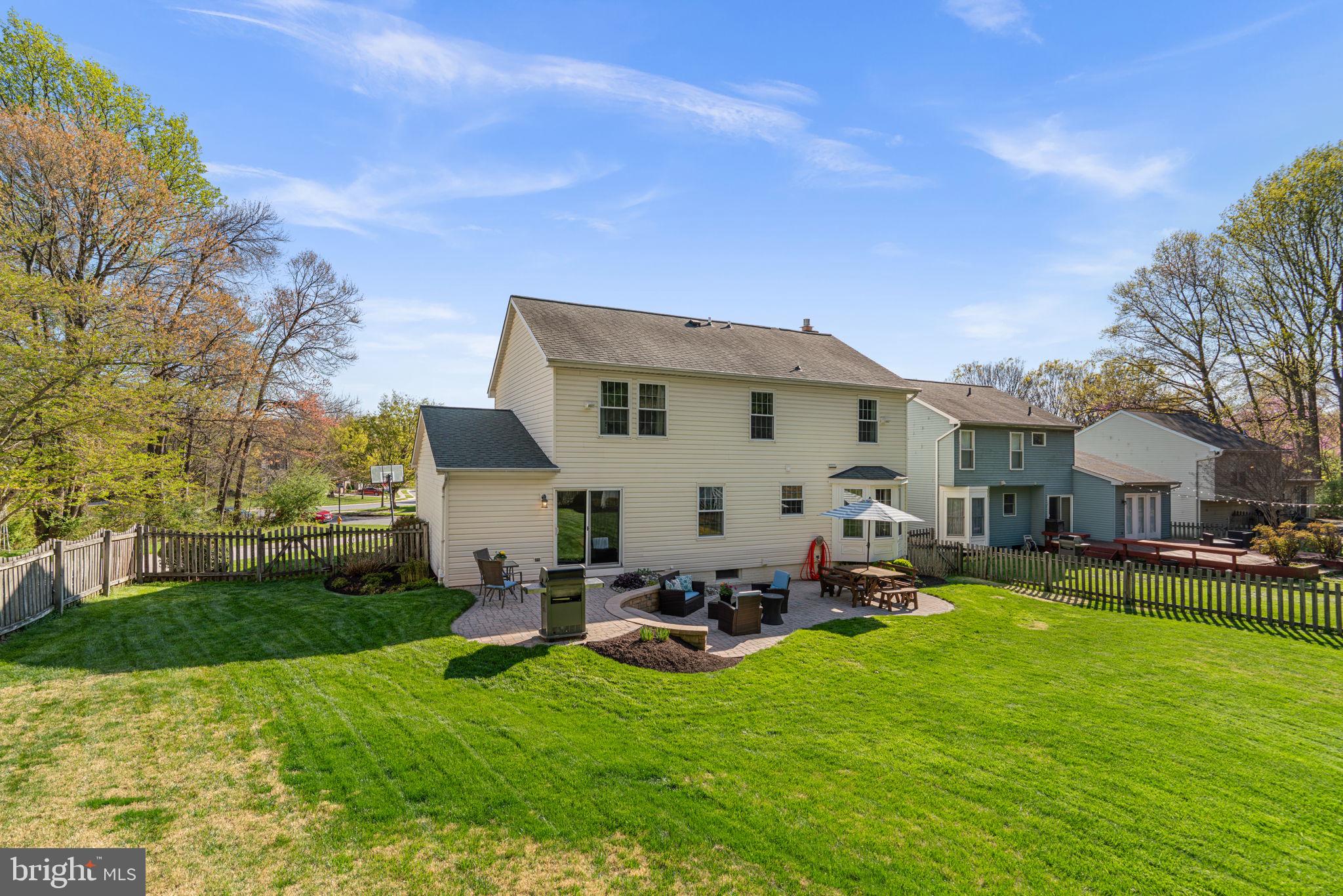 RIVERS EDGE - Residential