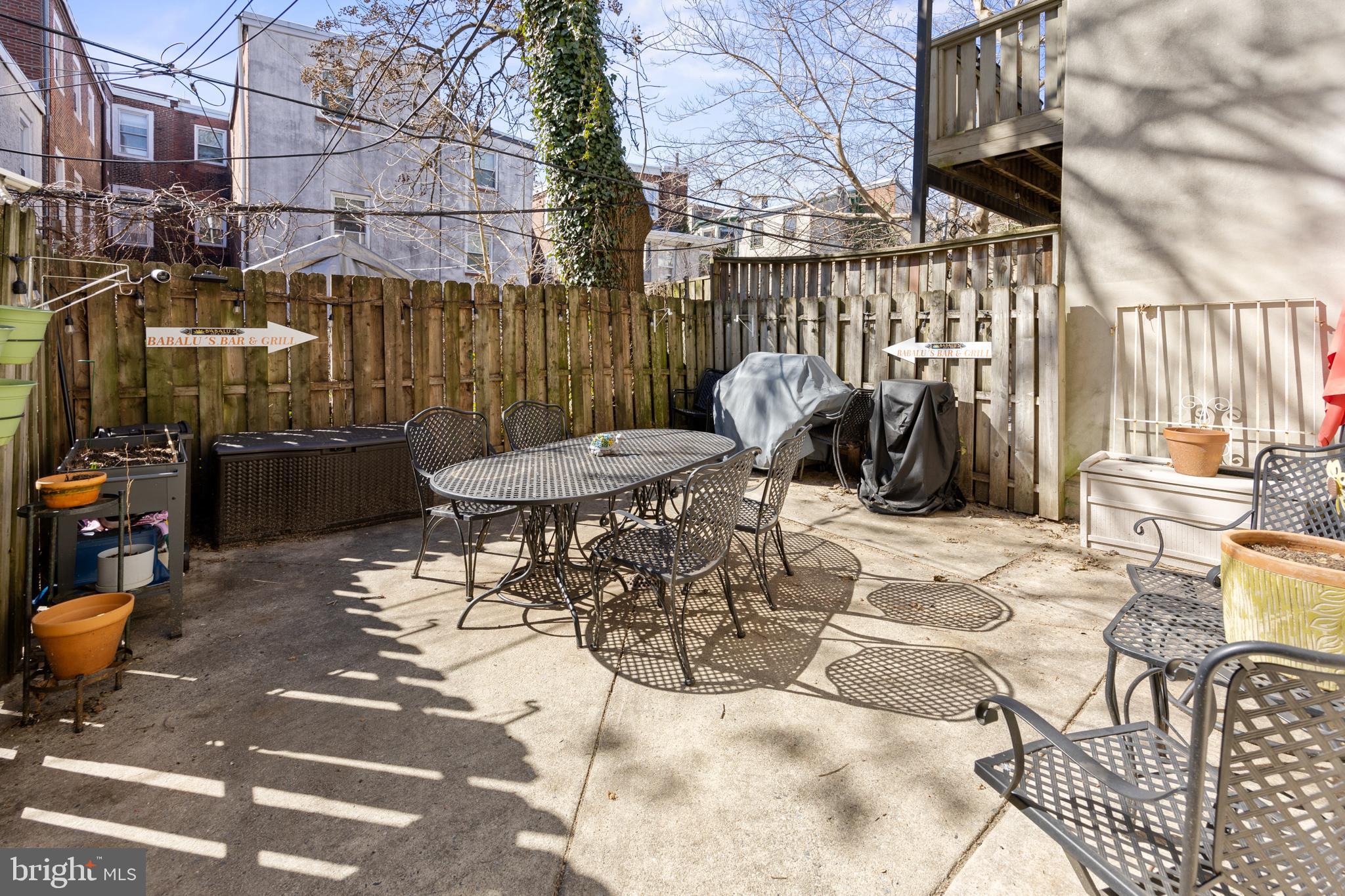 FAIRMOUNT - Residential